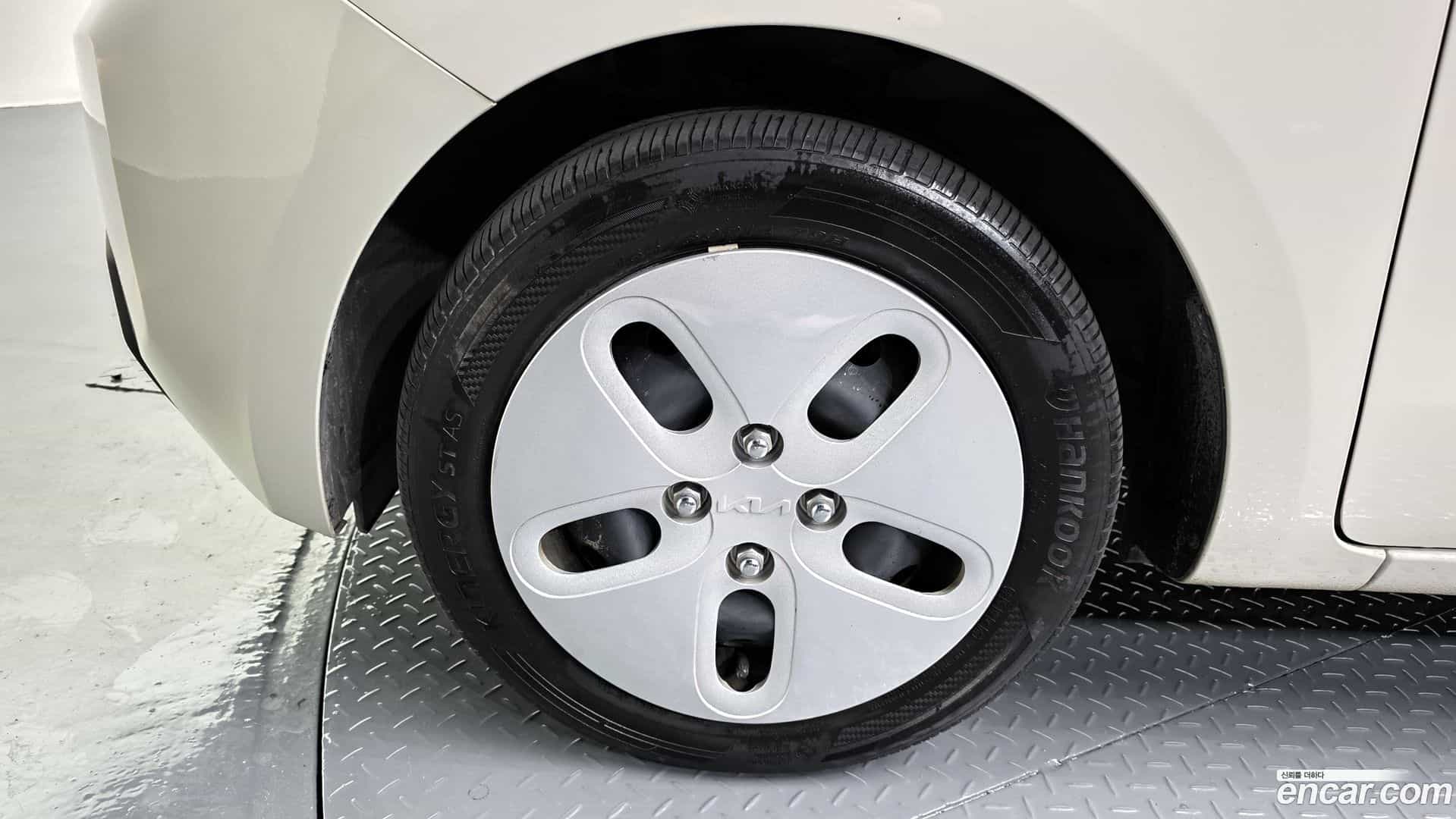 RAY Kia 2023.0-OUTER-005