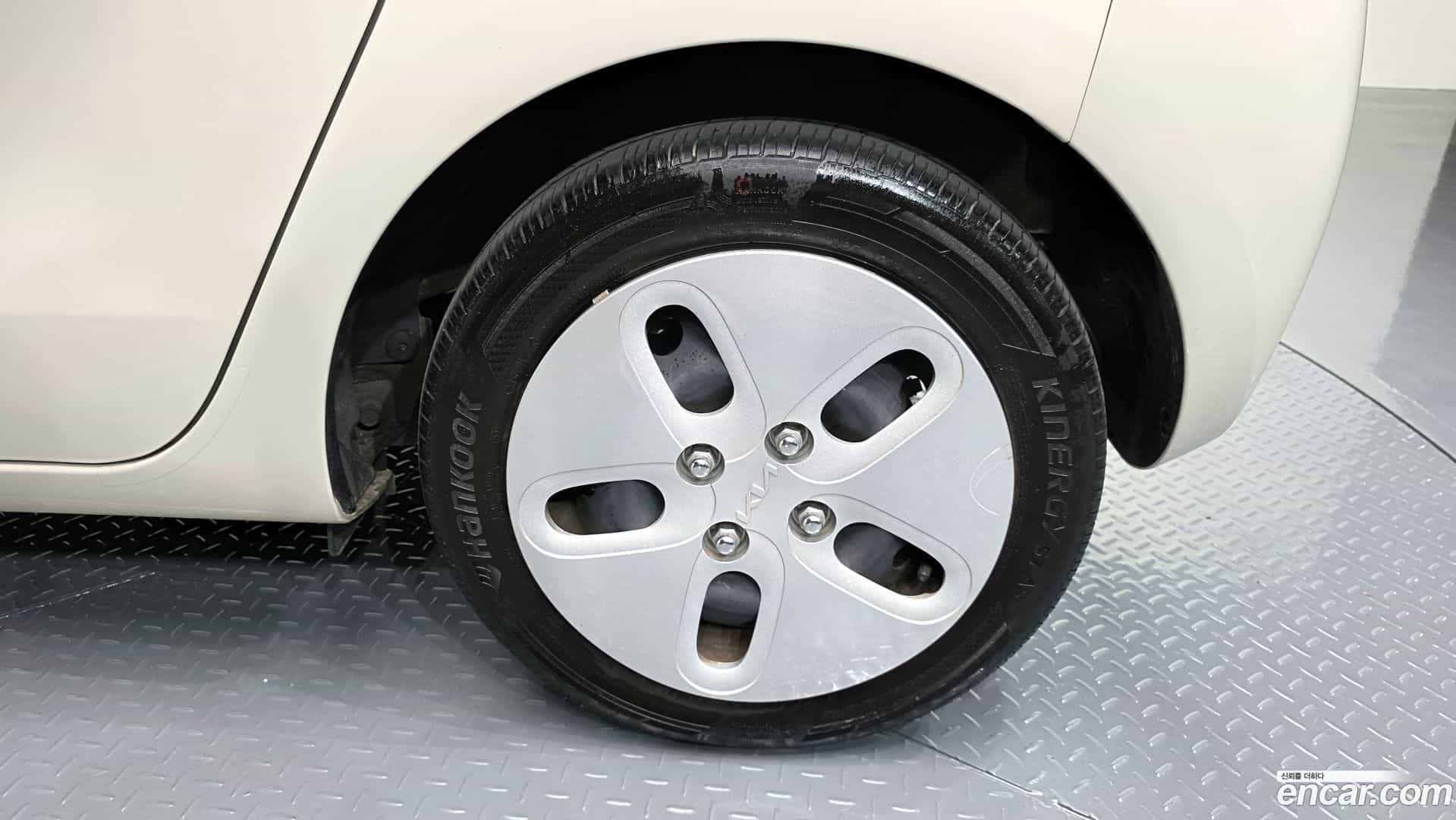 RAY Kia 2023.0-OUTER-031