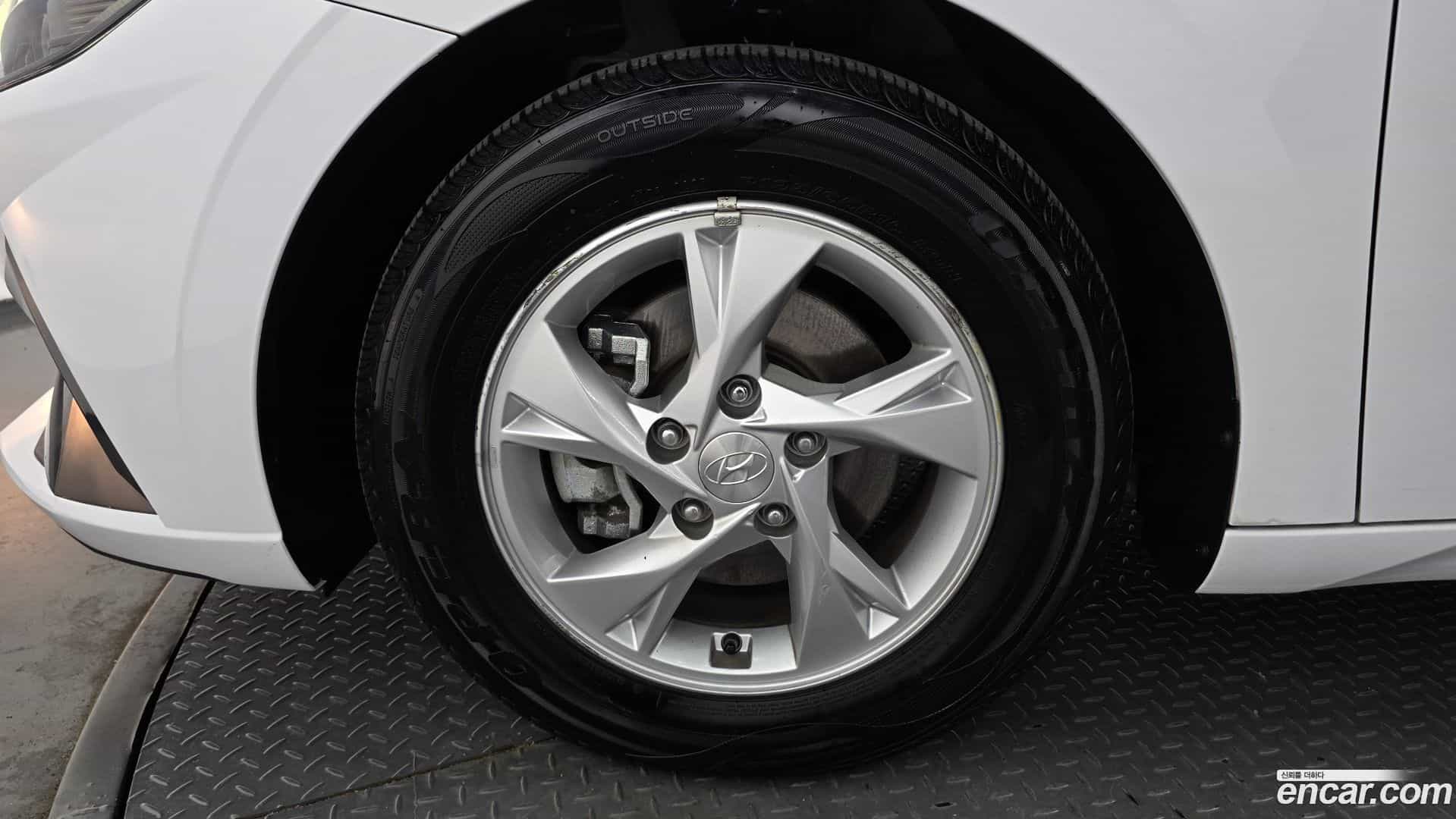 AVANTE Hyundai 2021.9-OUTER-005