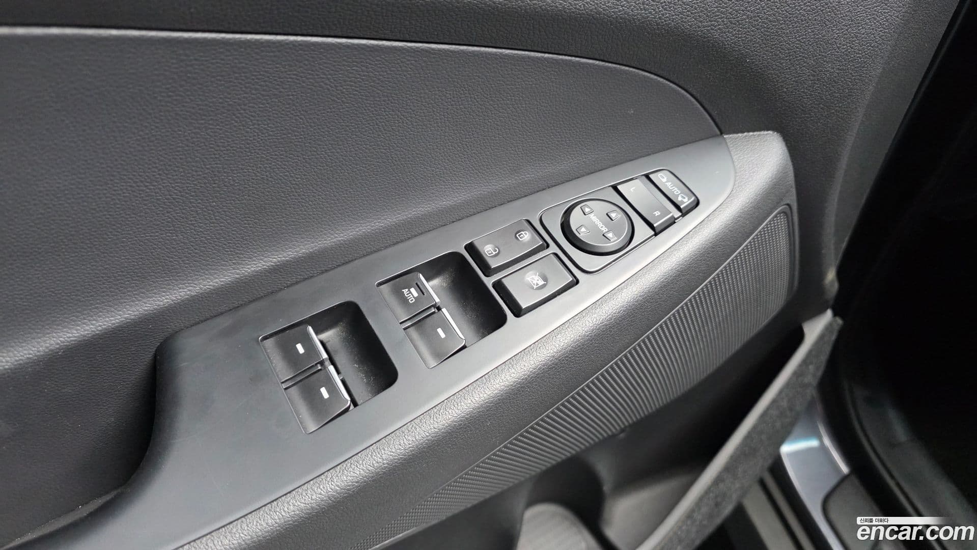 Main__Slider__Photo:Tucson Hyundai 2020.5-28