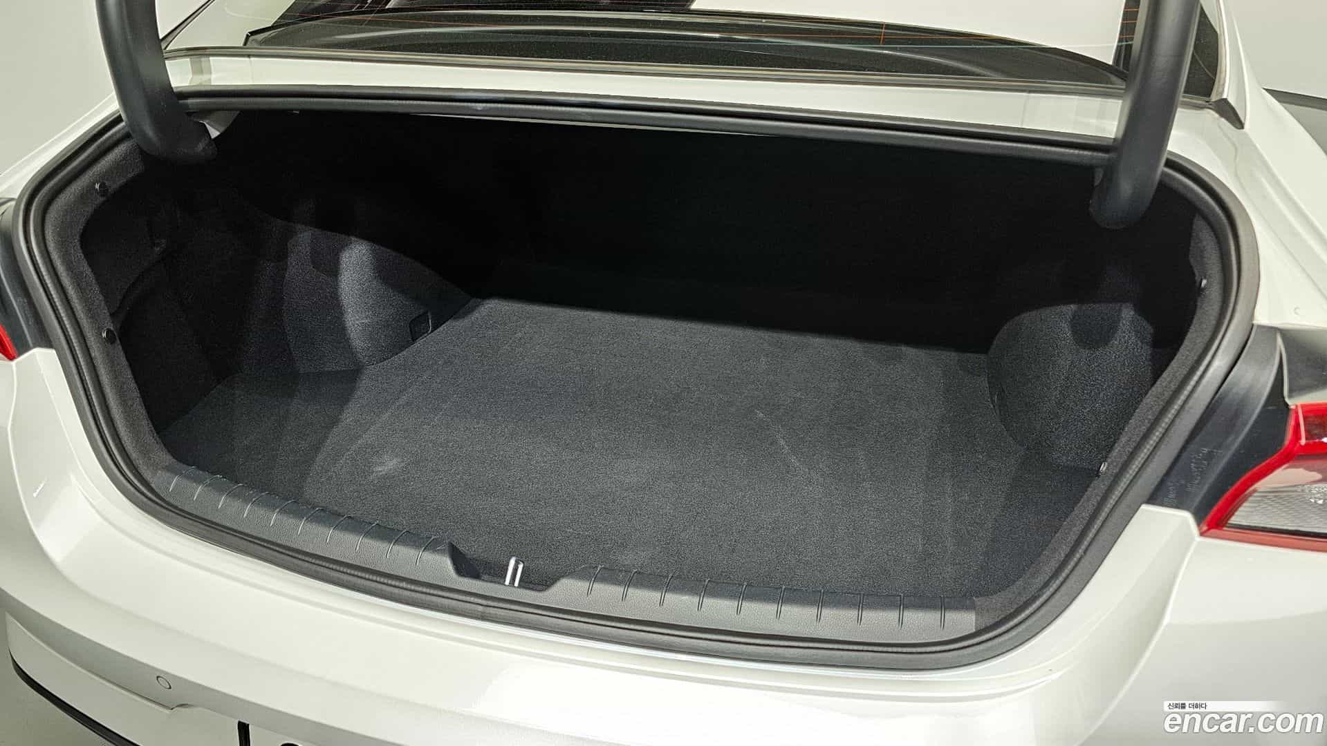 K5 Kia 2023.2-OPTION-022