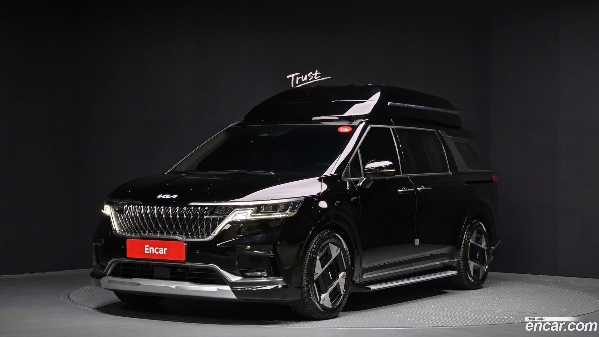 Main__Slider__Photo:Canival Kia 2022.0-0