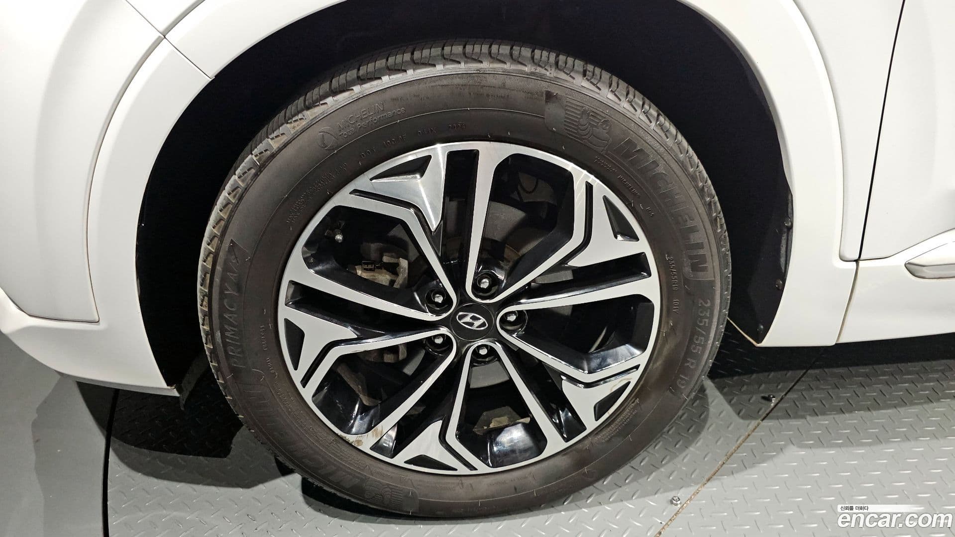 Main__Slider__Photo:Santafe Hyundai 2018.7-4