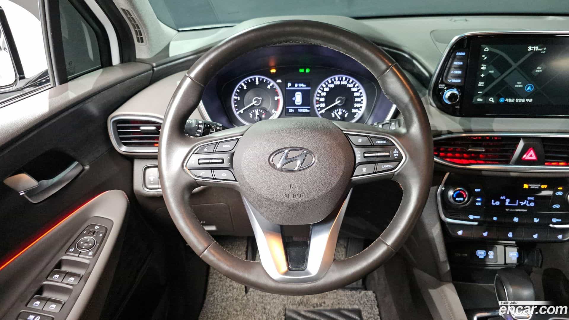 Santafe Hyundai 2018.7-OPTION-017