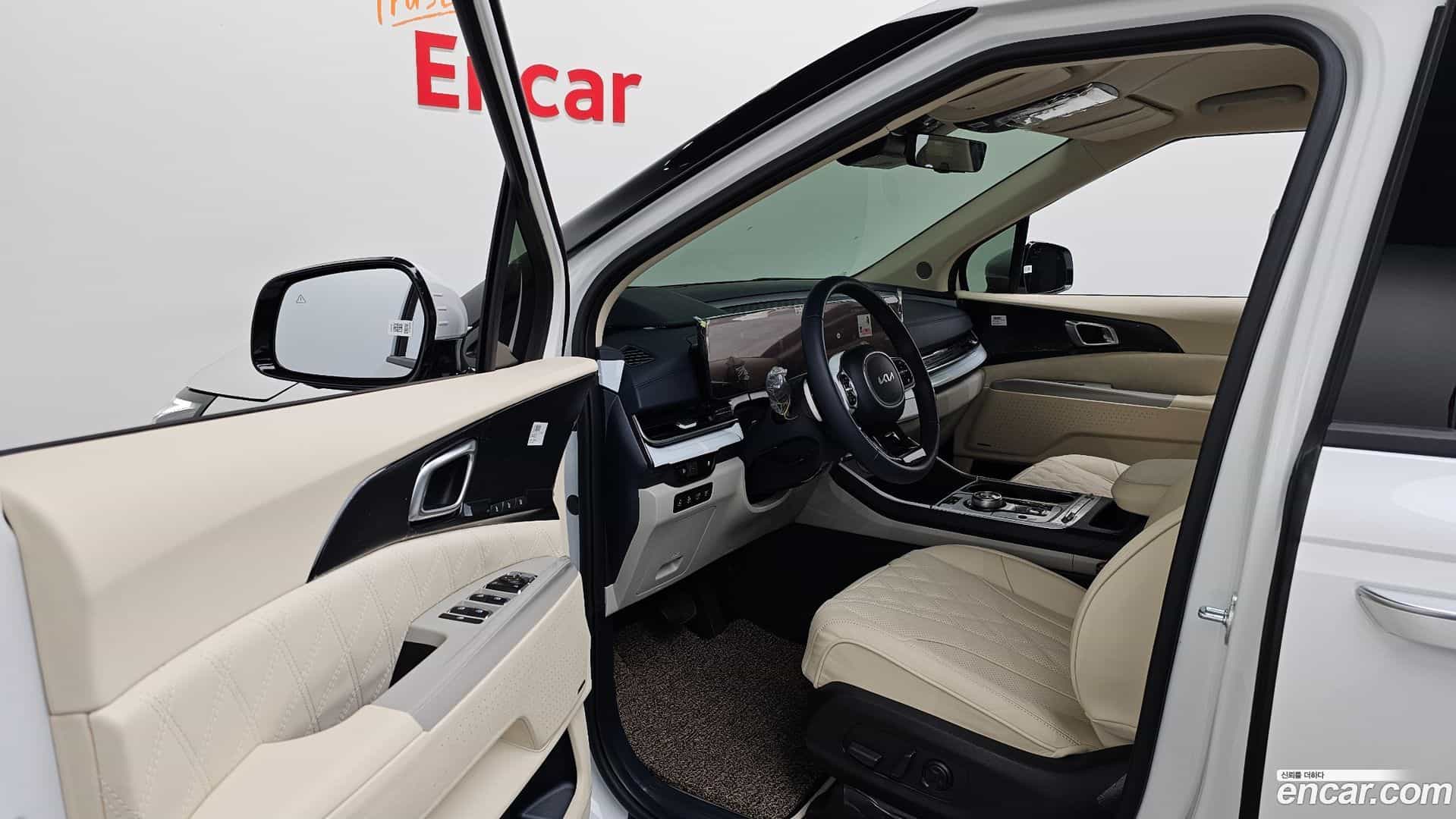Canival Kia 2025.11-INNER-010