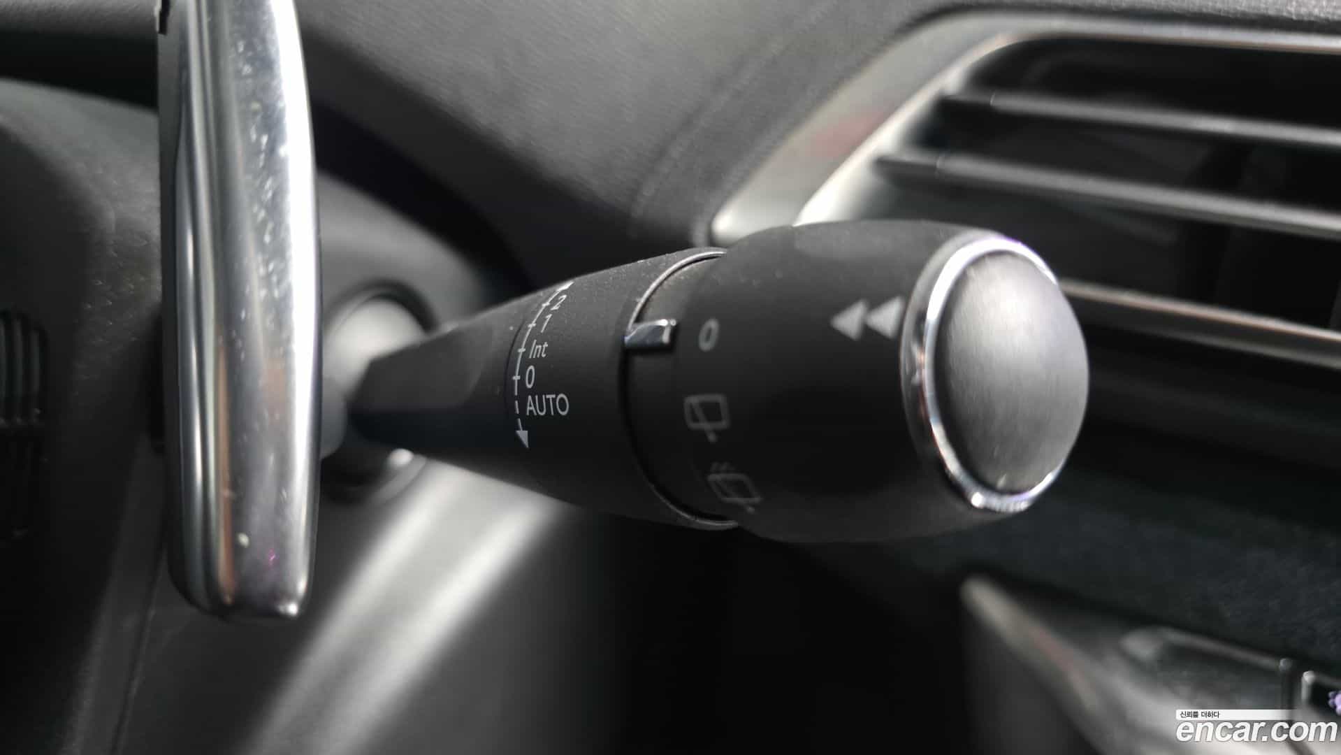 3008 Peugeot 2018.6-OPTION-041