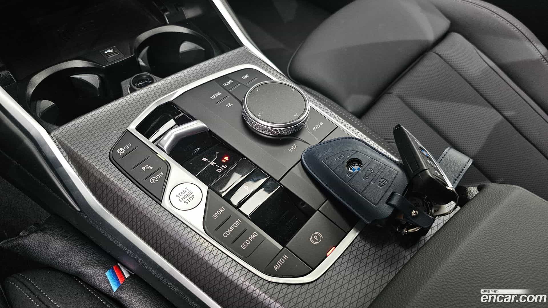 3-Series BMW 2025.11-INNER-009