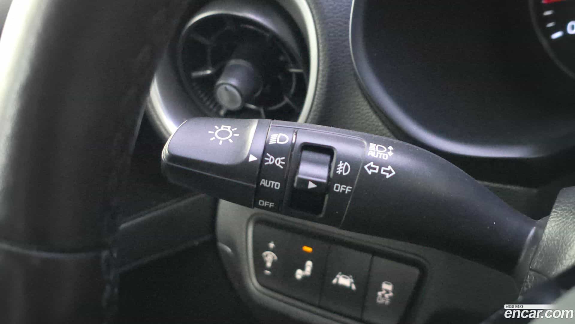 K3 Kia 2018.9-OPTION-043