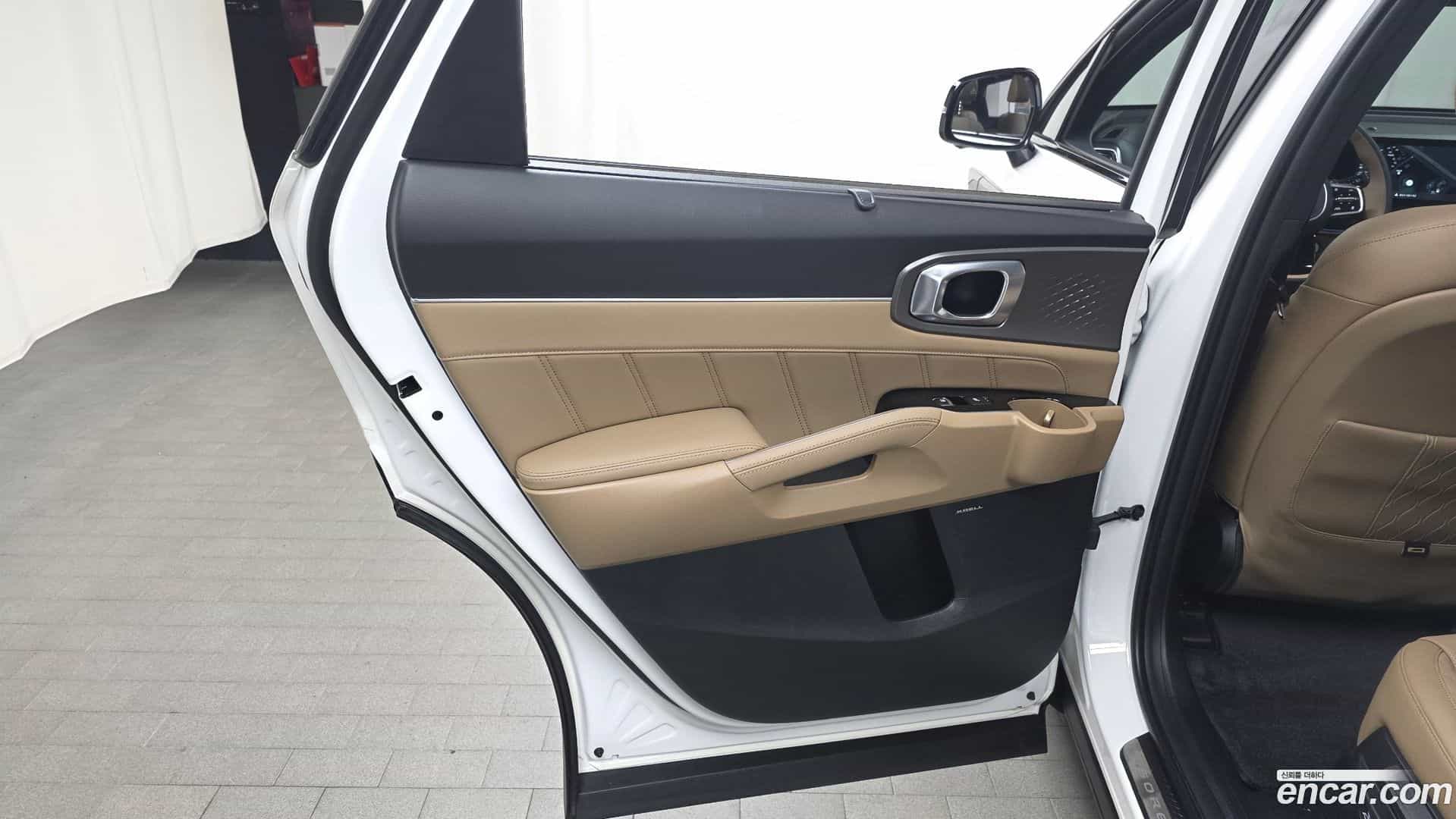 Sorento Kia 2024.3-INNER-035