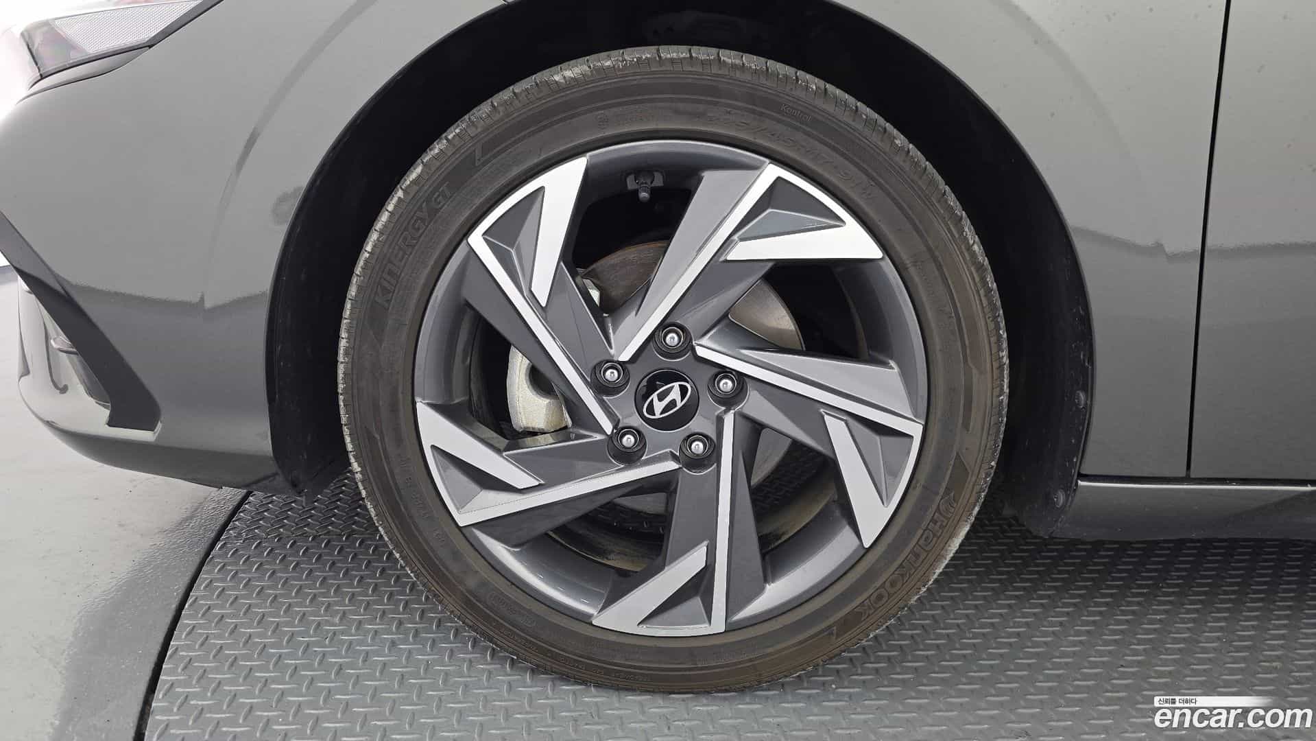 AVANTE Hyundai 2023.2-OUTER-005