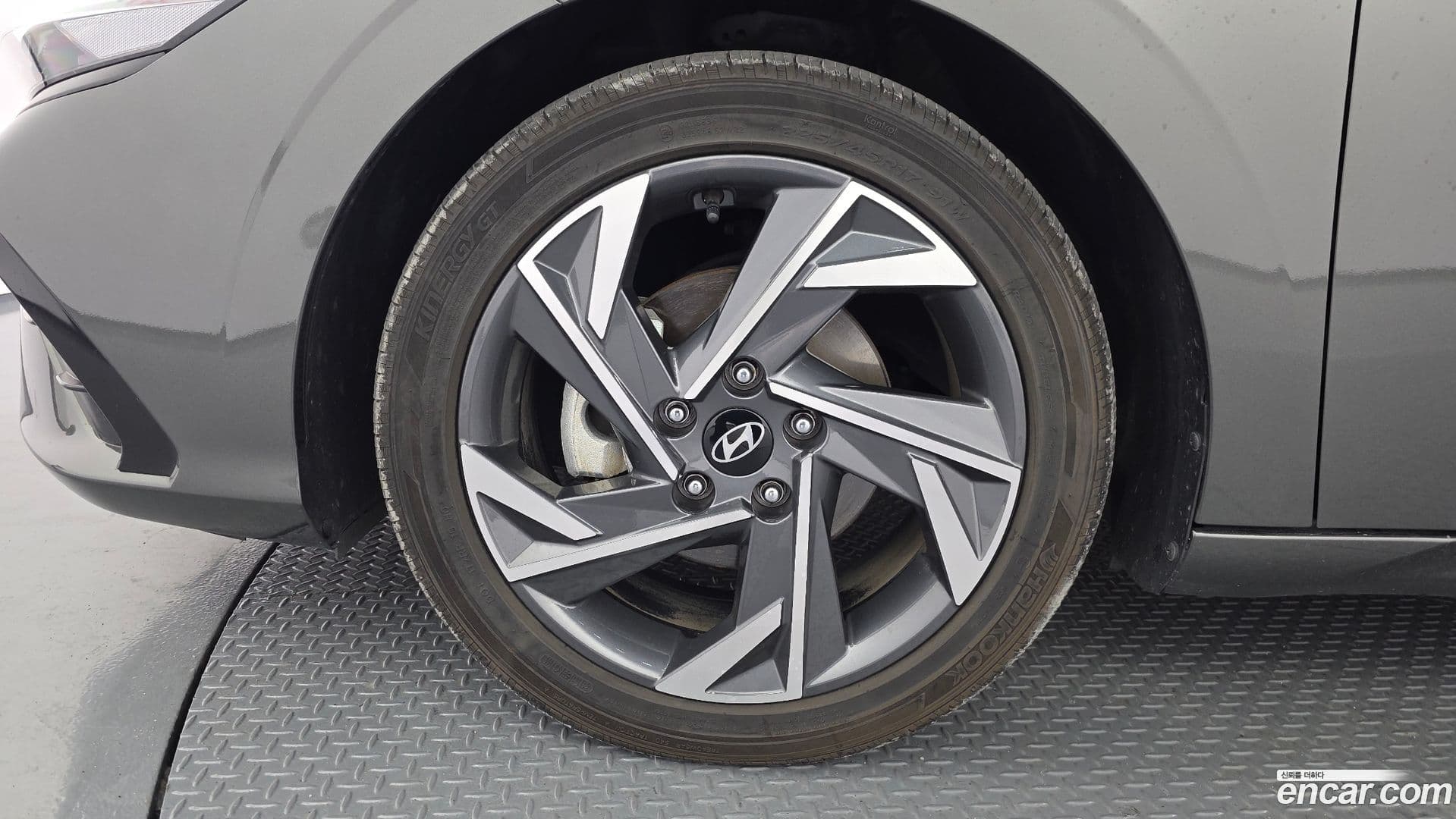 Main__Slider__Photo:AVANTE Hyundai 2023.2-4