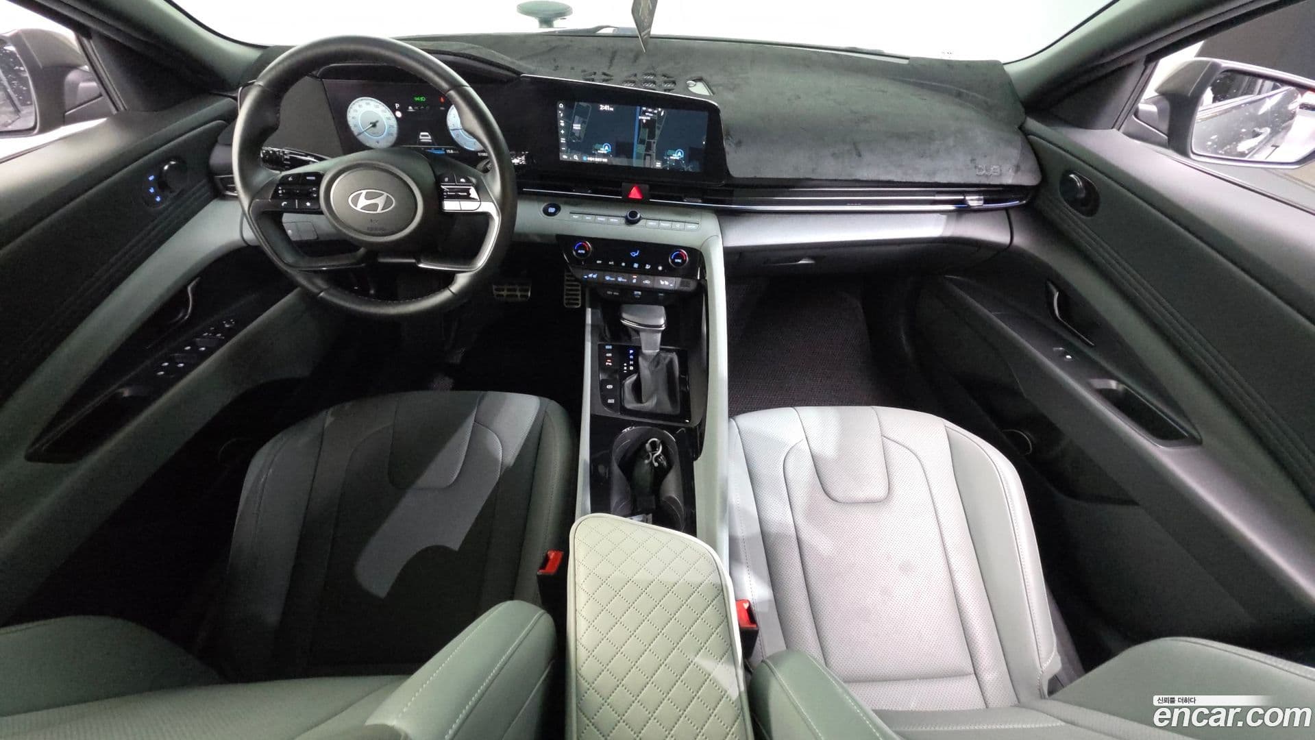 Main__Slider__Photo:AVANTE Hyundai 2023.2-6