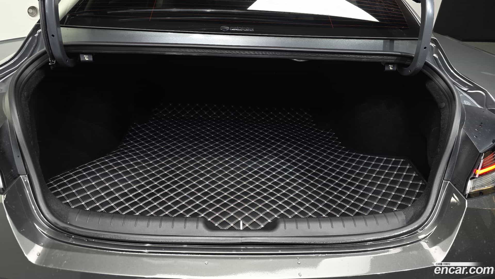 AVANTE Hyundai 2023.2-OPTION-024