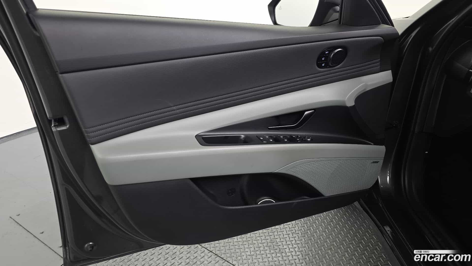 AVANTE Hyundai 2023.2-INNER-034