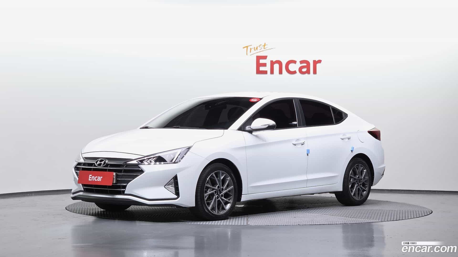 AVANTE Hyundai 2019.11-OUTER-001