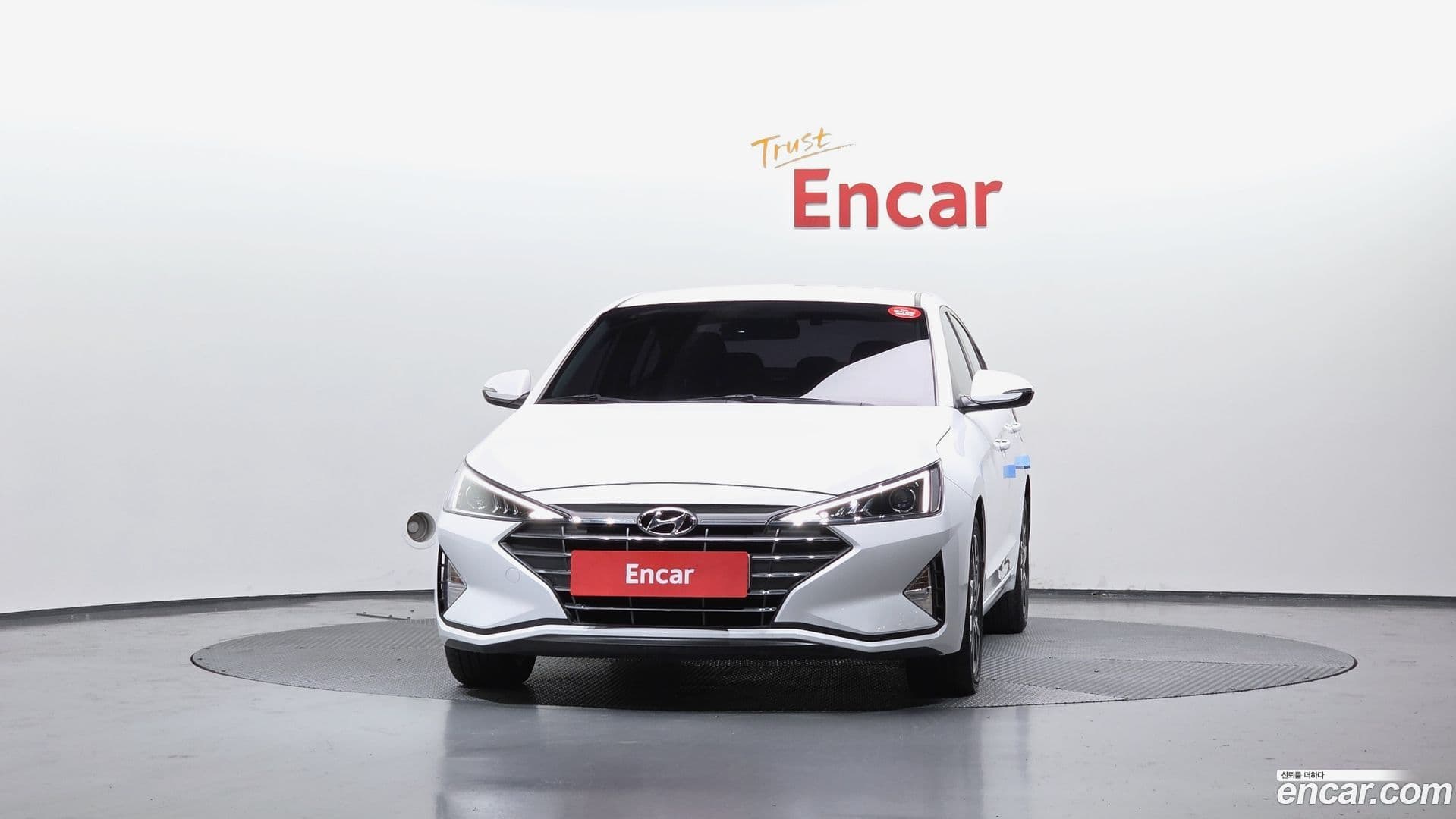 Main__Slider__Photo:AVANTE Hyundai 2019.11-2