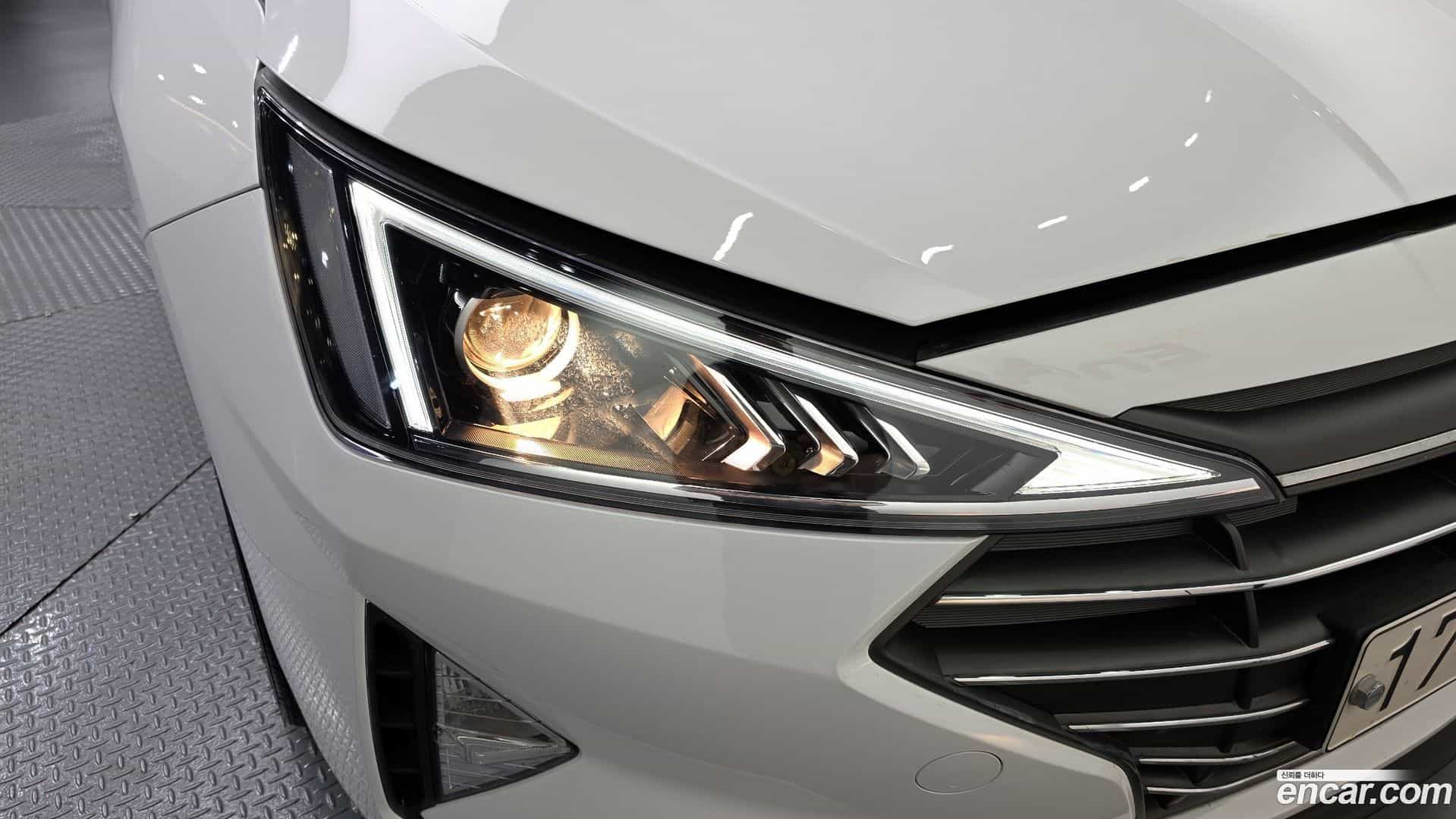 AVANTE Hyundai 2019.11-OUTER-032