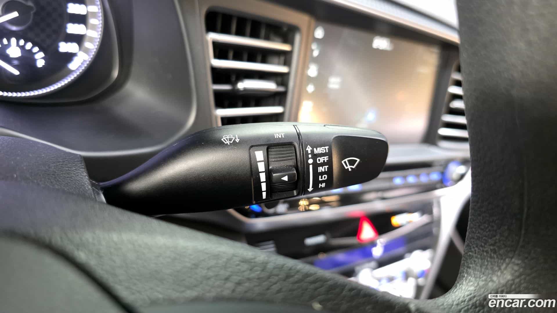 AVANTE Hyundai 2019.11-OPTION-041