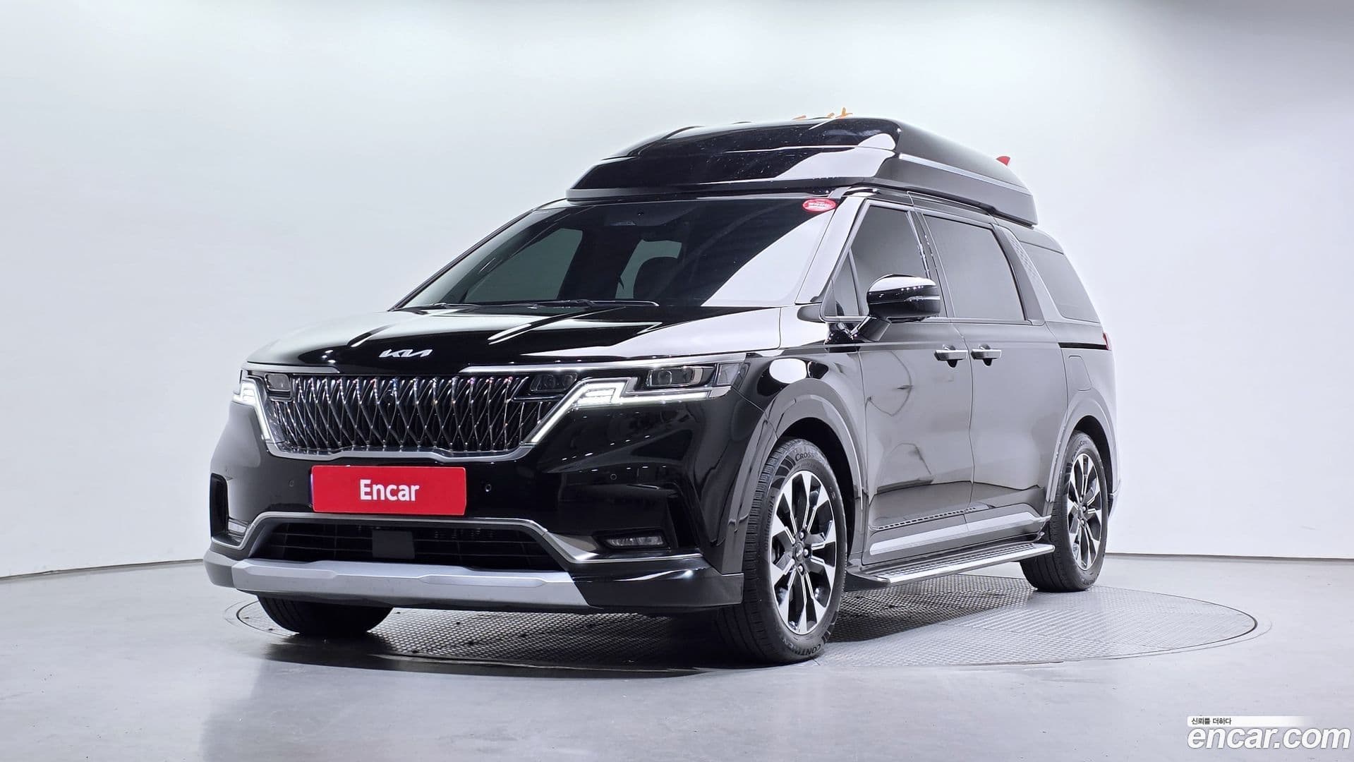 Main__Slider__Photo:Canival Kia 2021.7-0