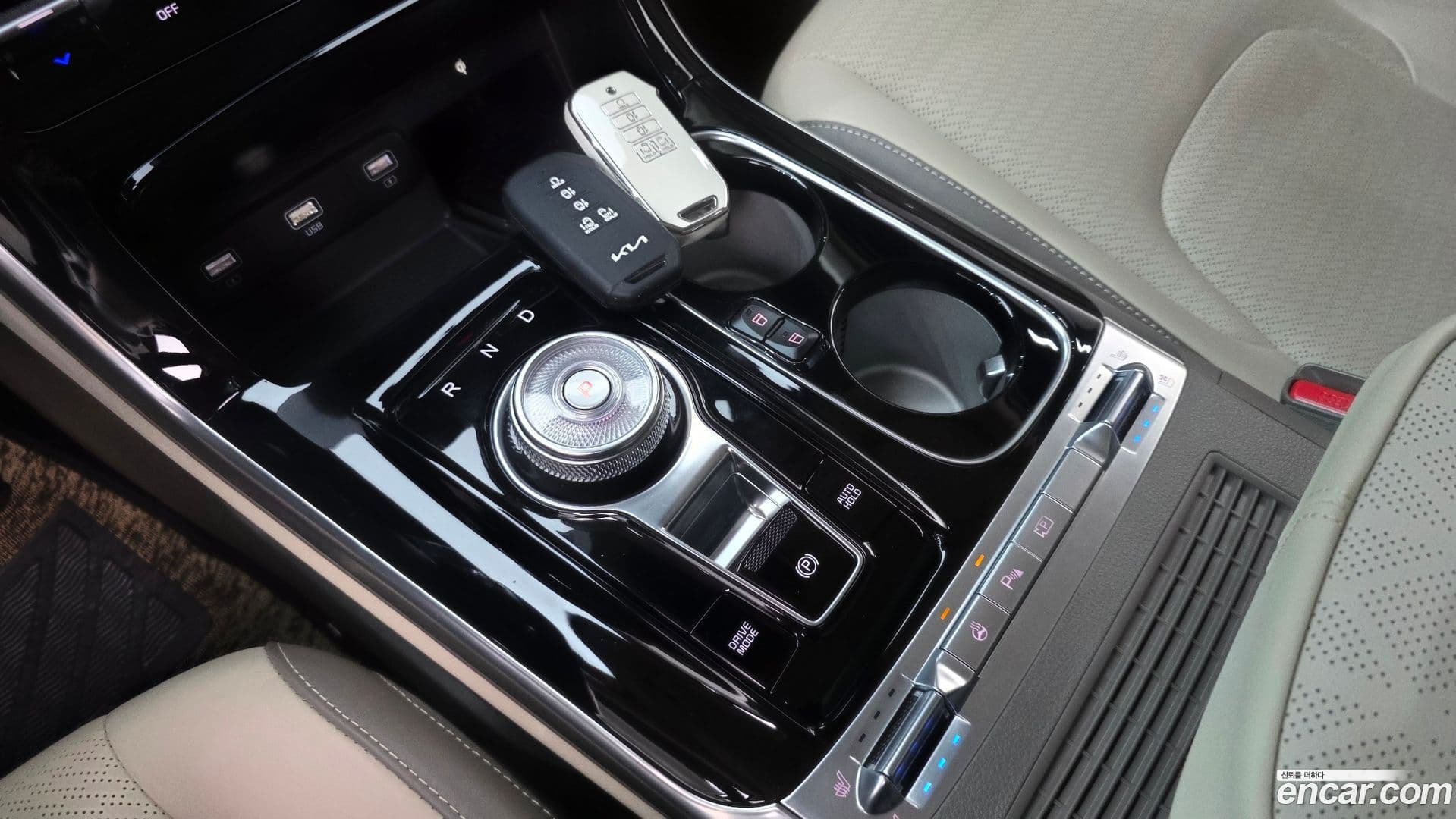 Main__Slider__Photo:Canival Kia 2021.7-8