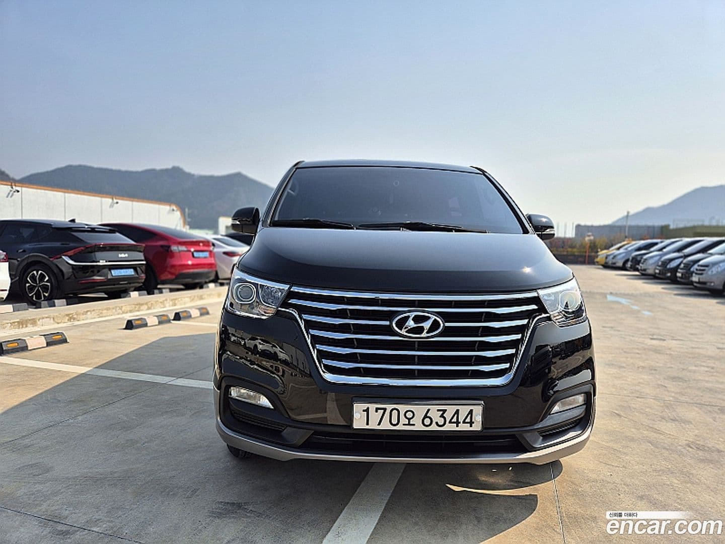 Main__Slider__Photo:Starex Hyundai 2018.5-0
