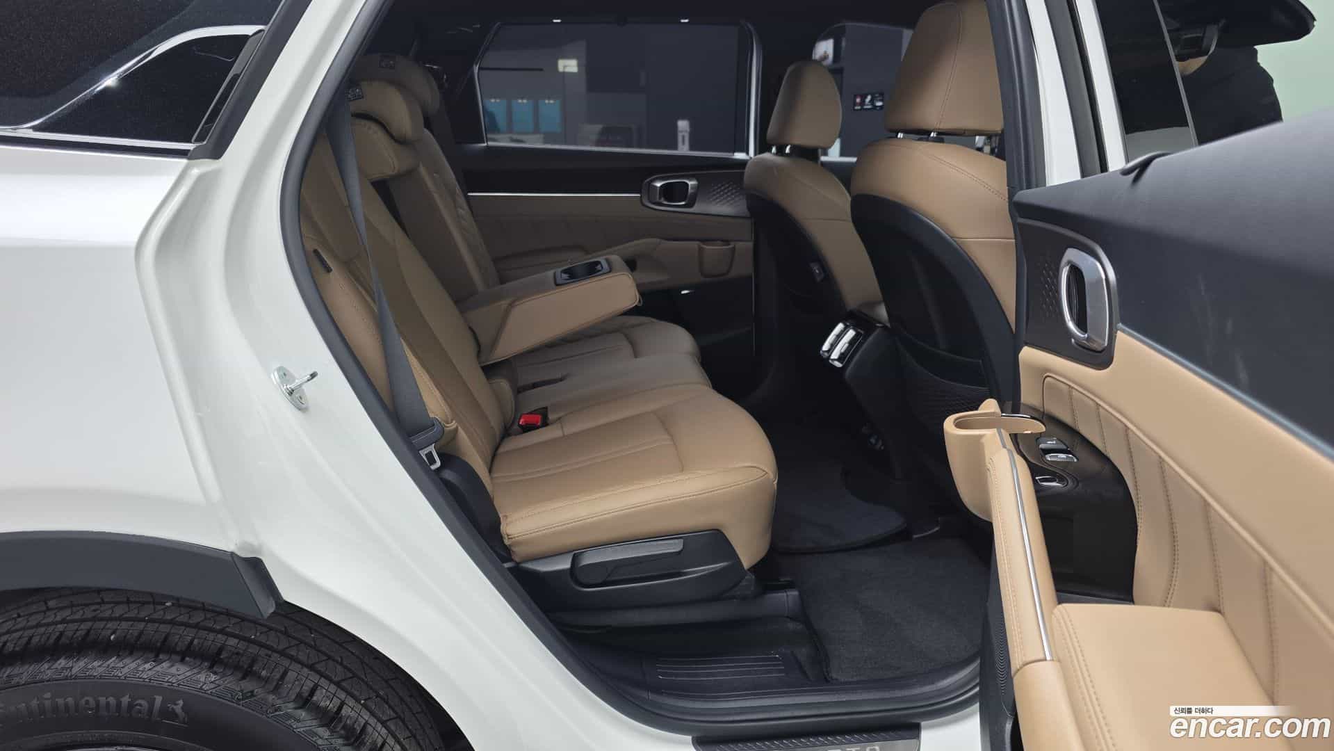 Sorento Kia 2023.11-OPTION-016