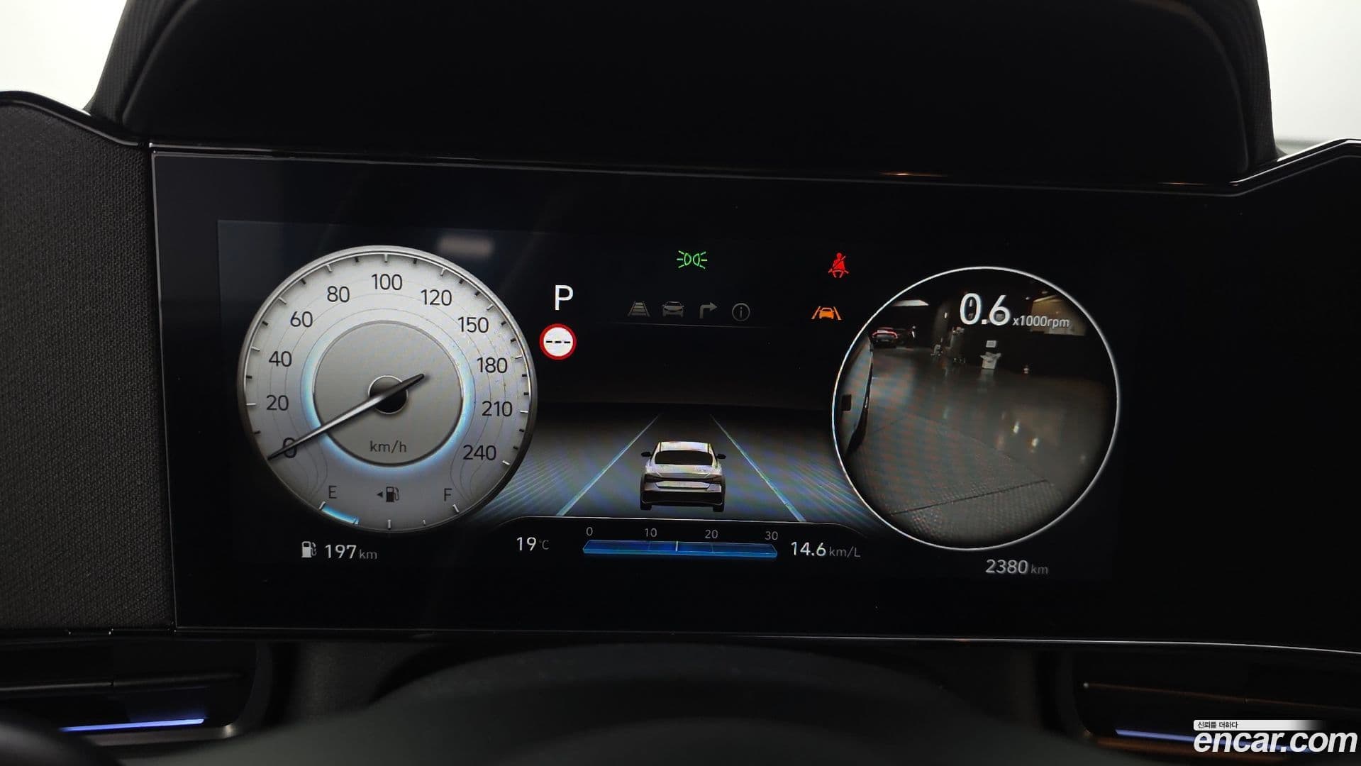 Main__Slider__Photo:AVANTE Hyundai 2025.8-7