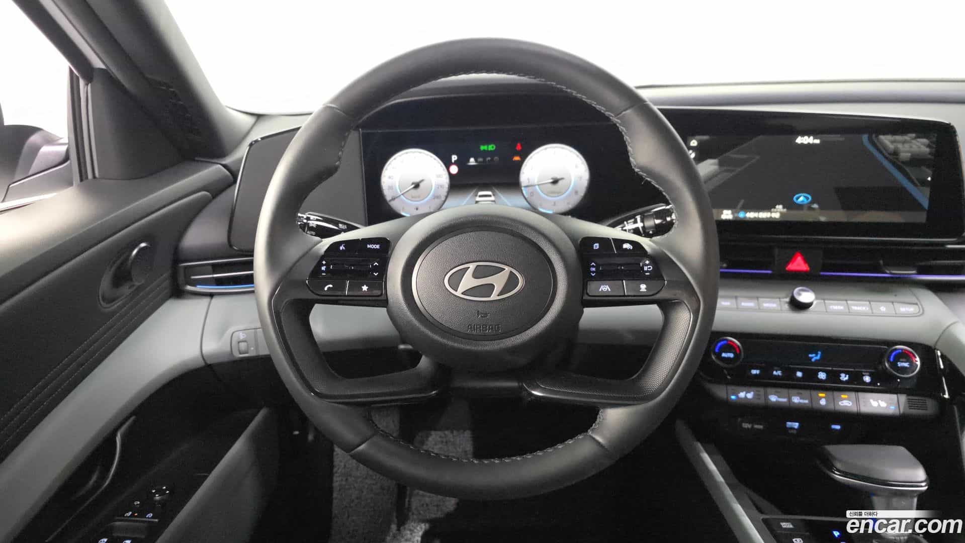 AVANTE Hyundai 2025.8-OPTION-017