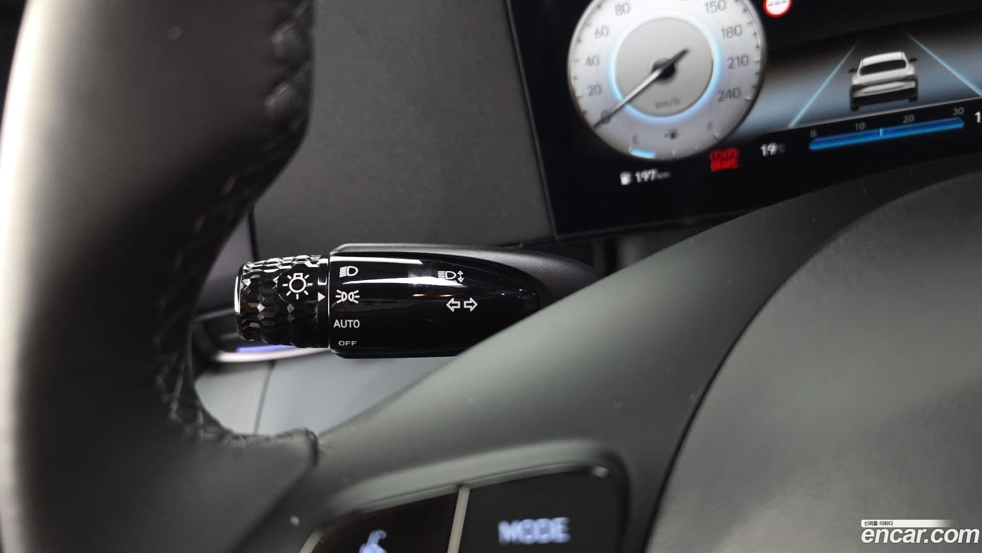 Main__Slider__Photo:AVANTE Hyundai 2025.8-17