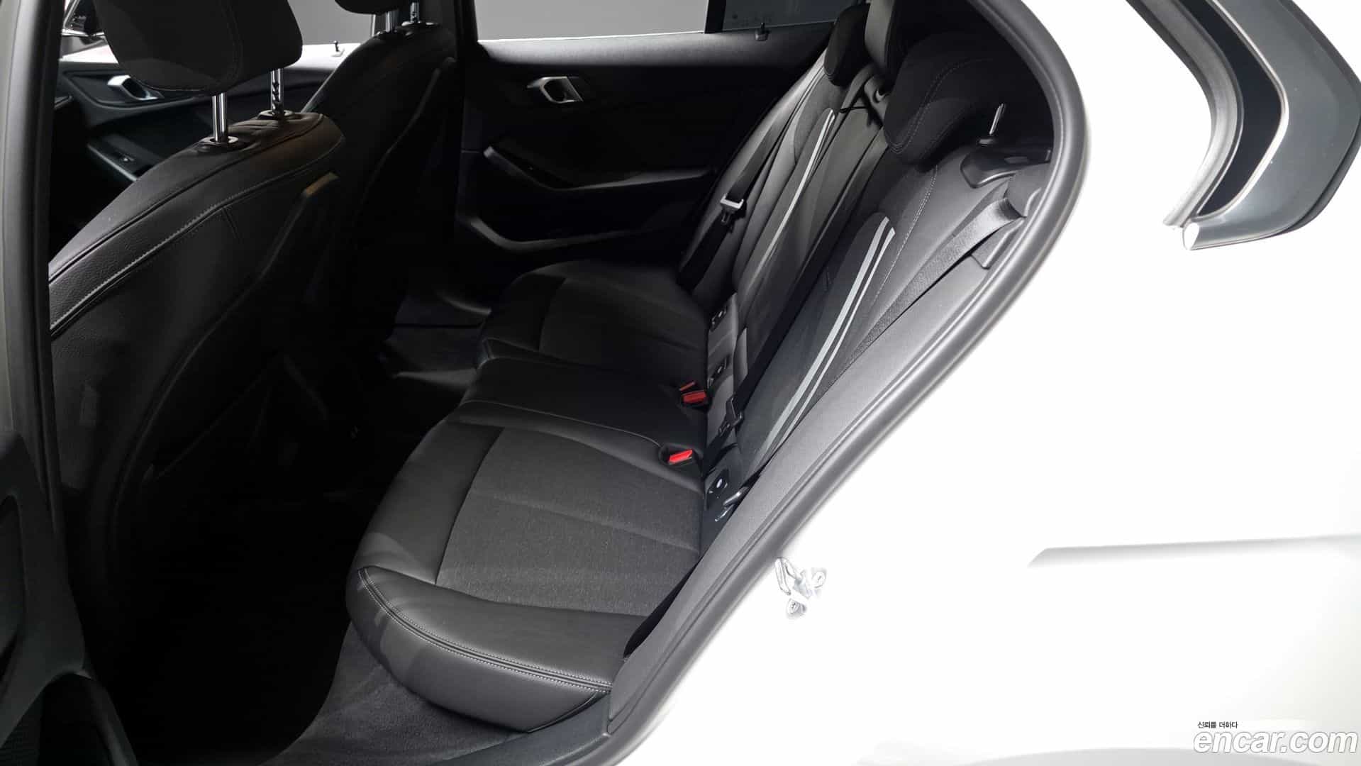 1-Series BMW 2020.7-INNER-036