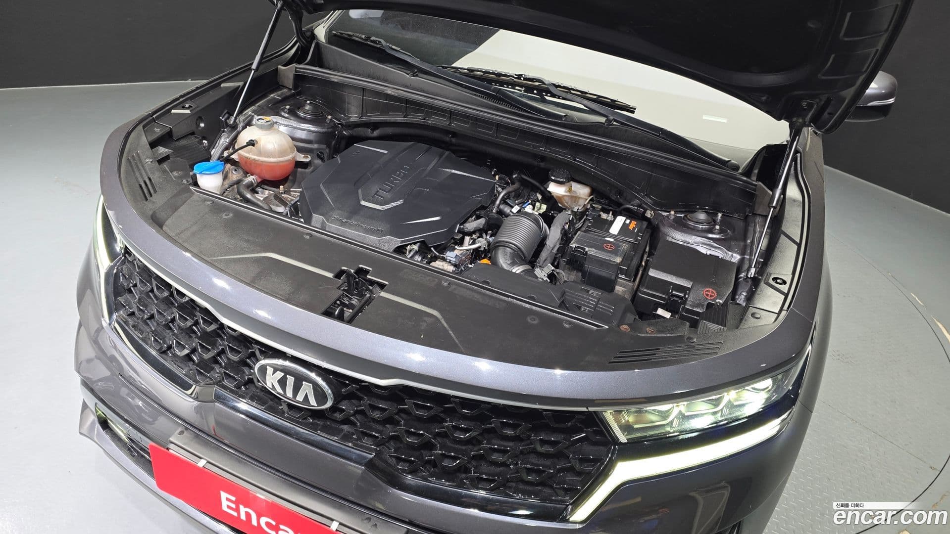 Main__Slider__Photo:Sorento Kia 2020.9-5