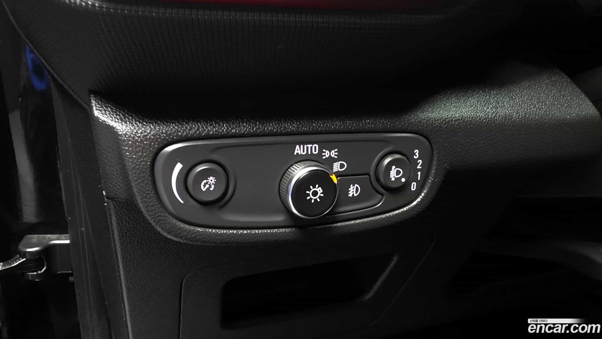Trailblazer Chevrolet 2021.0-OPTION-040