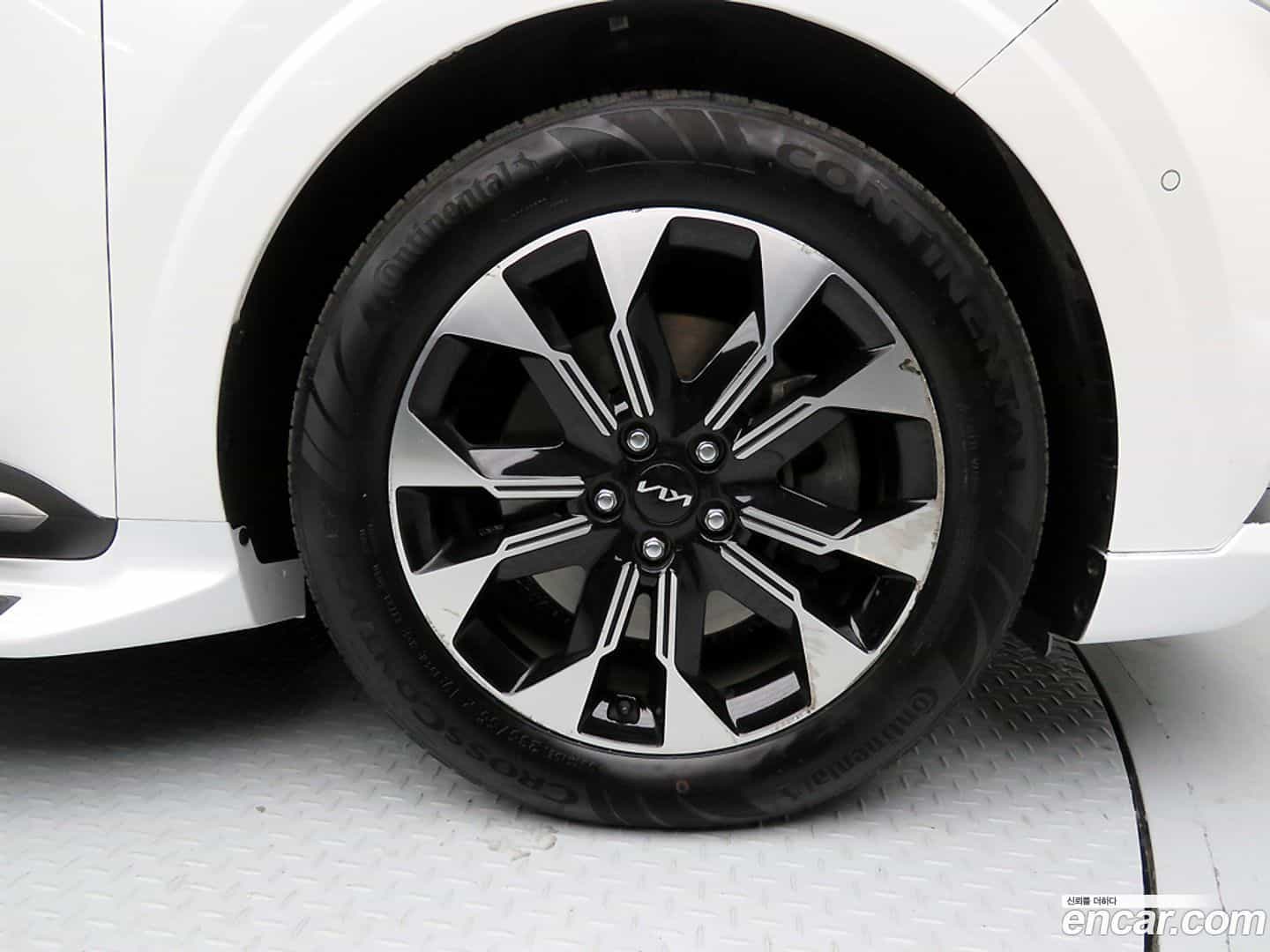 Canival Kia 2023.1-OPTION-021