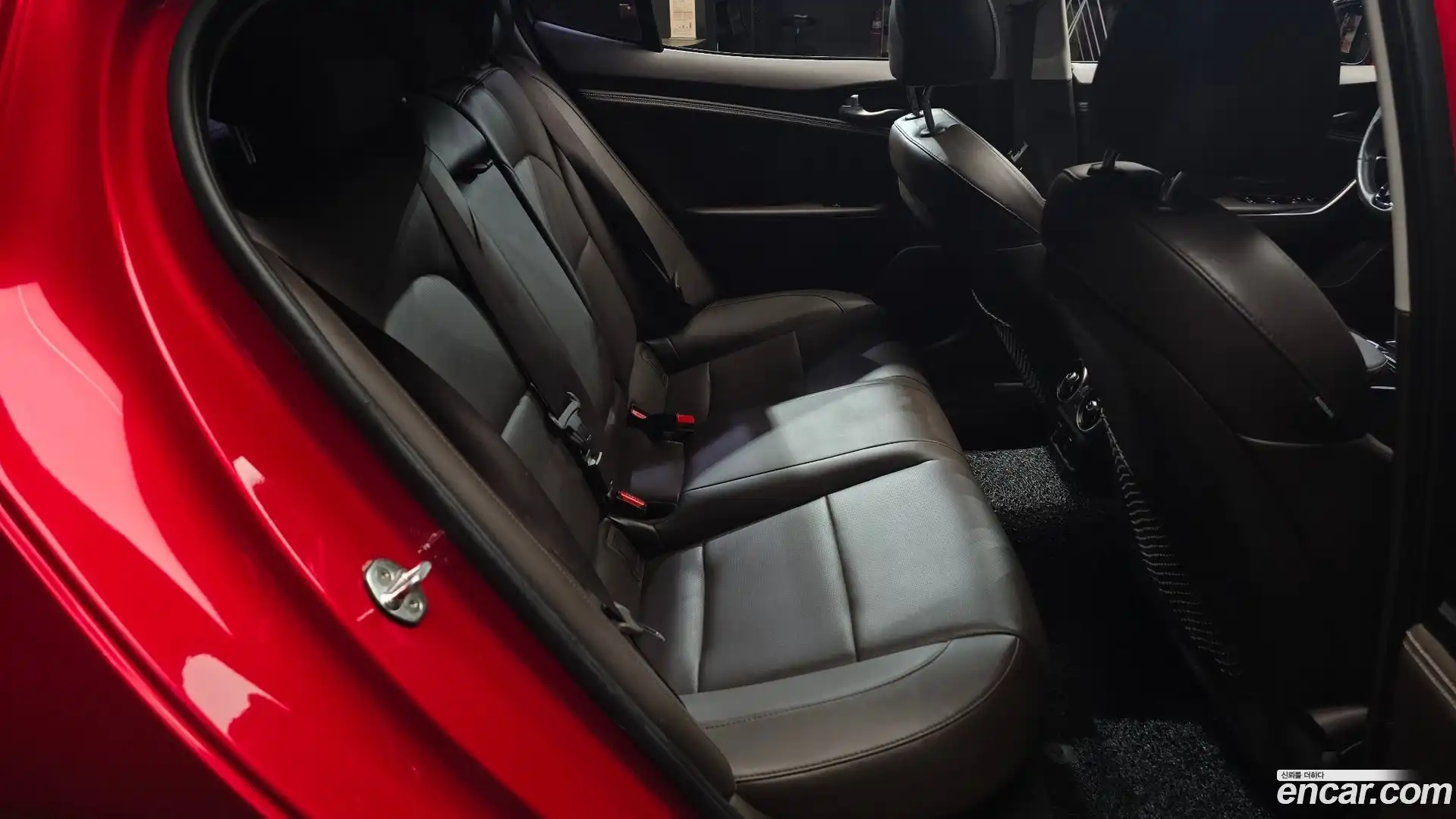 Stinger Kia 2017.5-OPTION-016