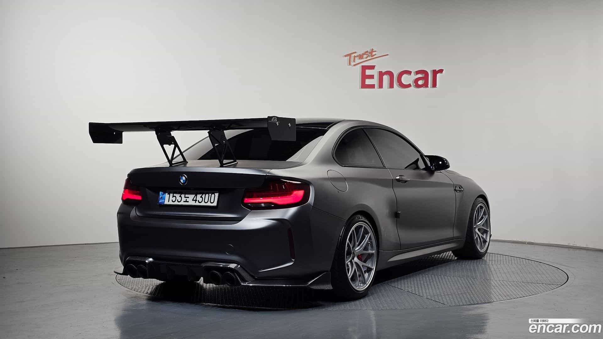 M2 BMW 2019.10-OUTER-002