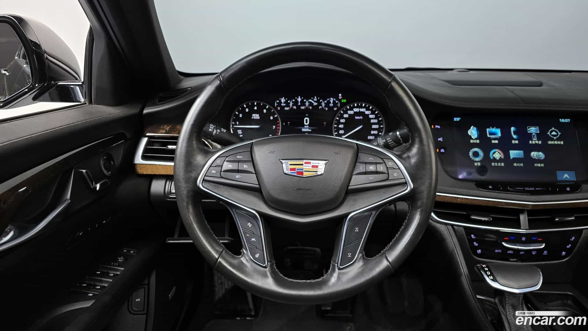 CT6 Cadillac 2018.11-OPTION-016
