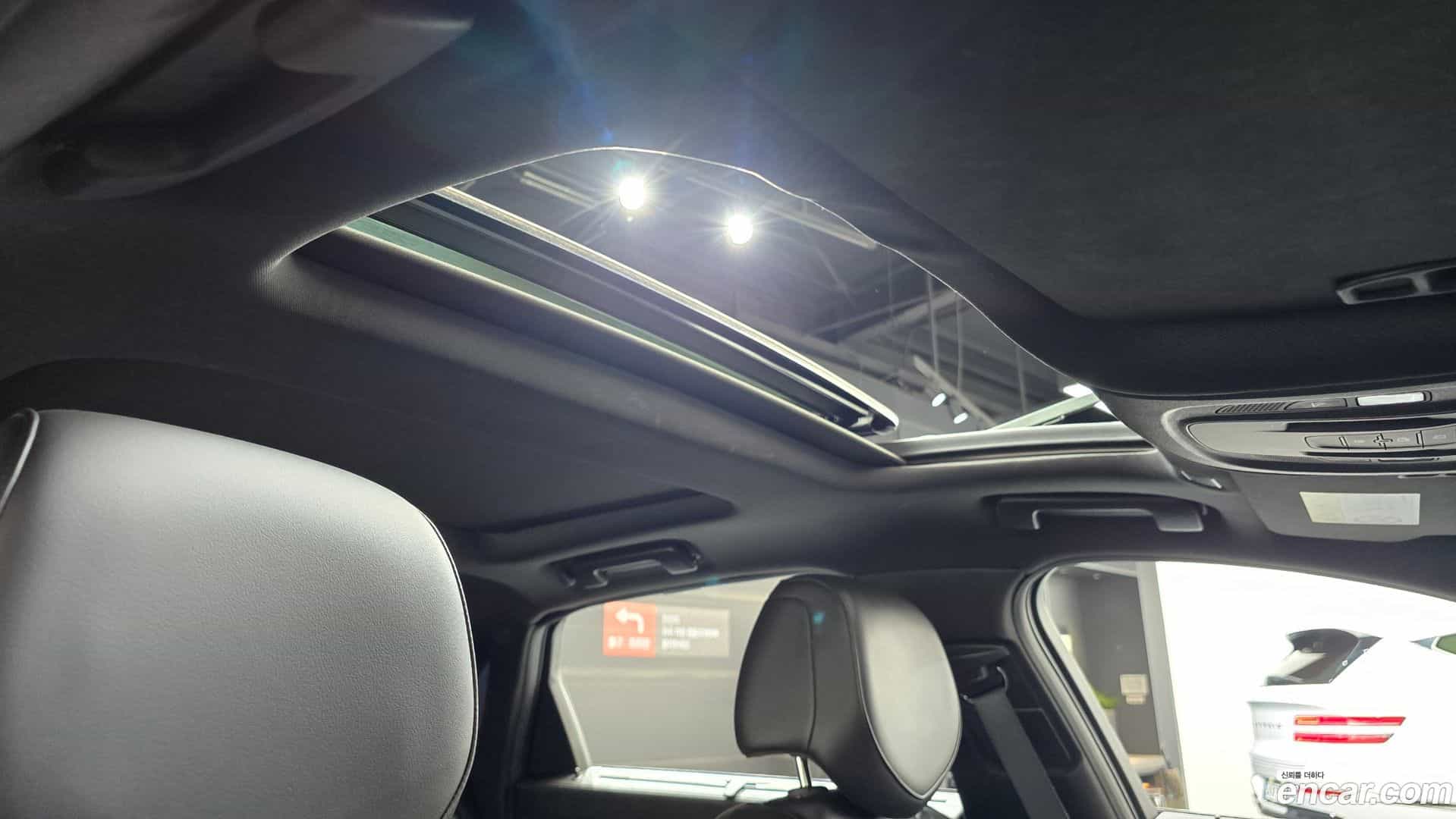 CT6 Cadillac 2018.11-OPTION-020