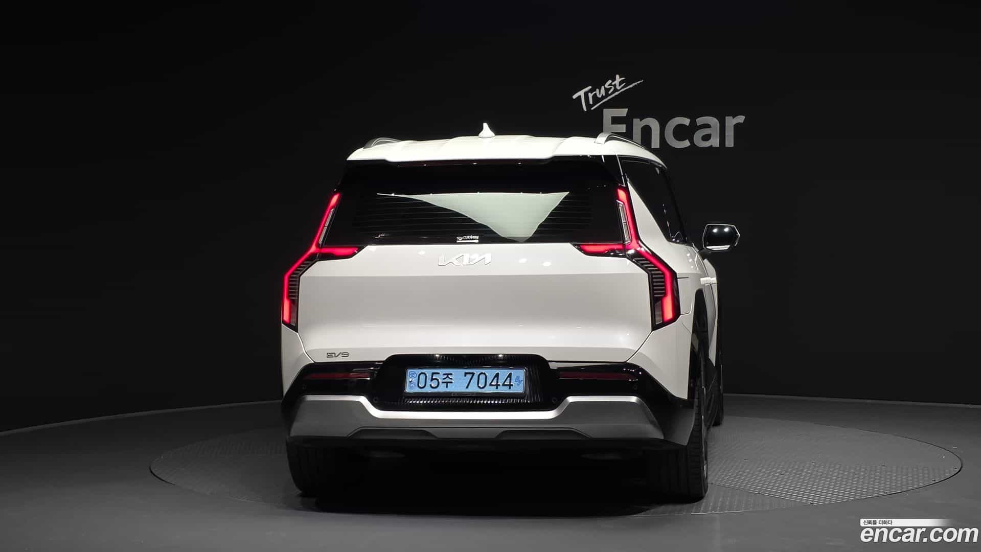 EV9 Kia 2023.11-OUTER-004
