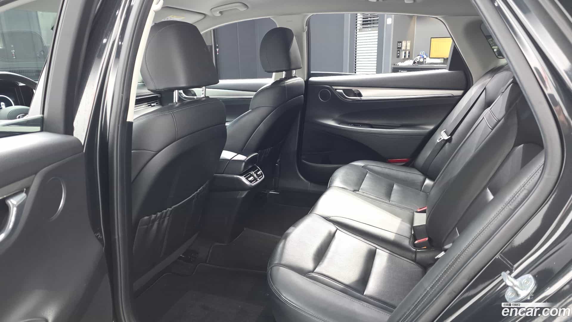 Grandeur Hyundai 2021.5-INNER-036