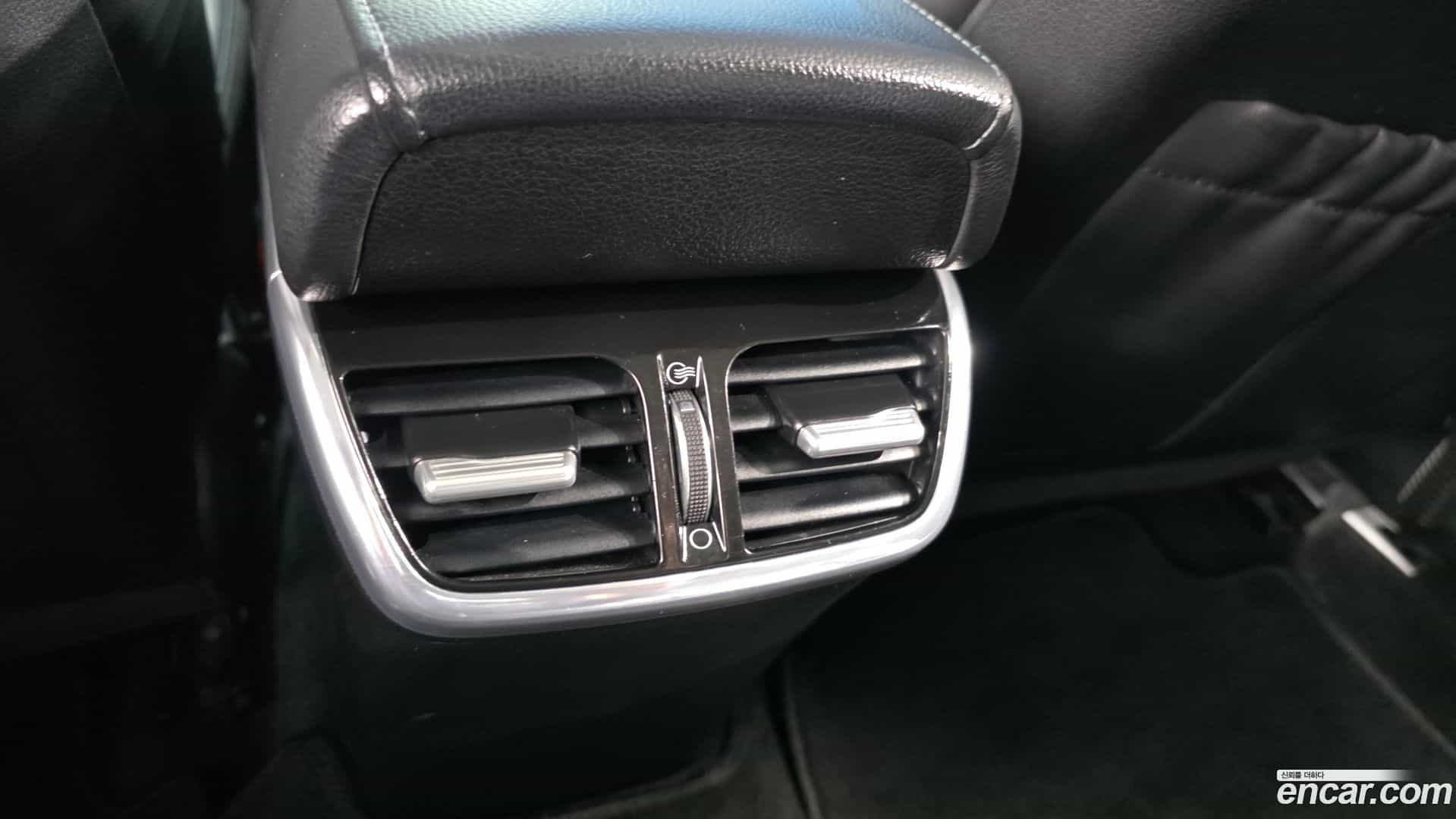 Grandeur Hyundai 2021.5-OPTION-047