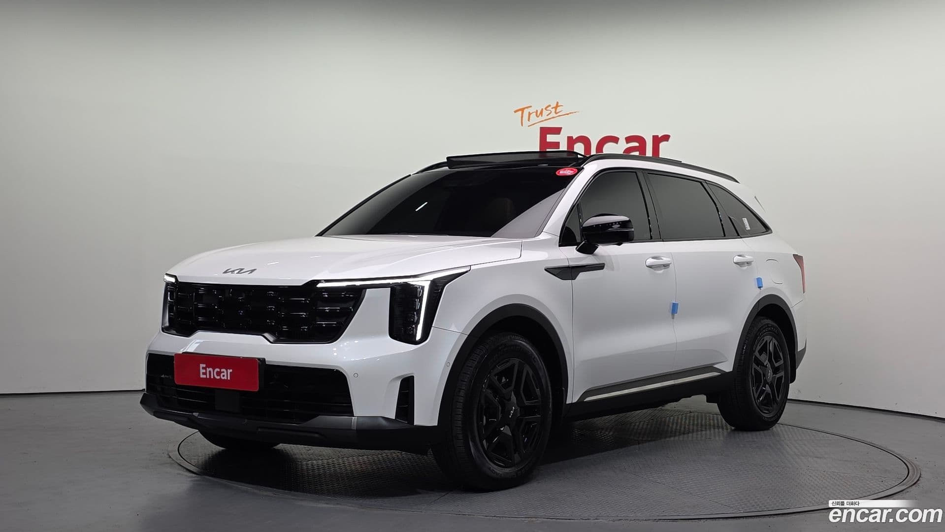 Main__Slider__Photo:Sorento Kia 2024.3-0