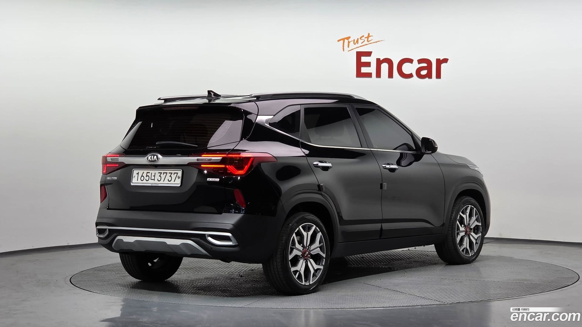 Main__Slider__Photo:Seltos Kia 2020.4-1