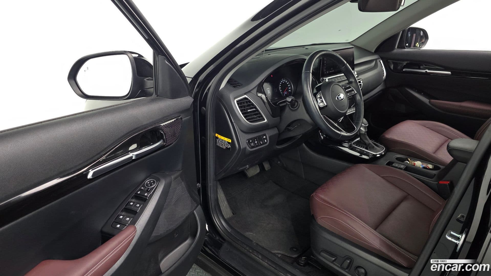Main__Slider__Photo:Seltos Kia 2020.4-9