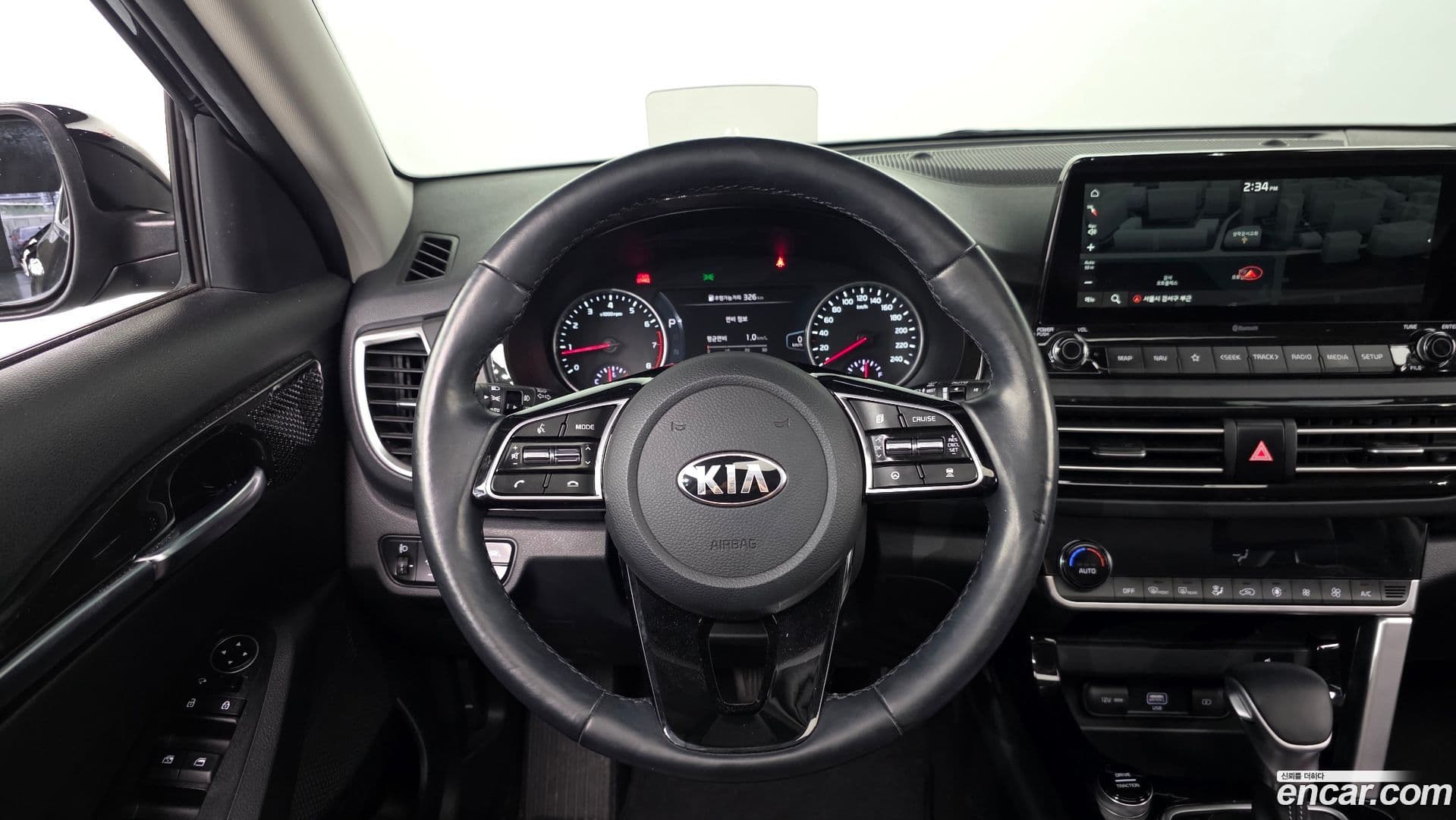 Main__Slider__Photo:Seltos Kia 2020.4-12