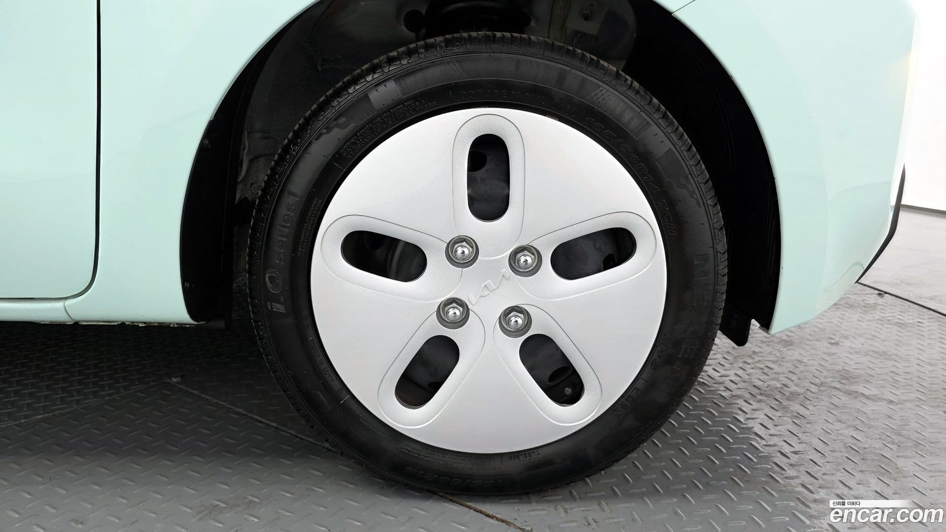 Main__Slider__Photo:RAY Kia 2023.9-20