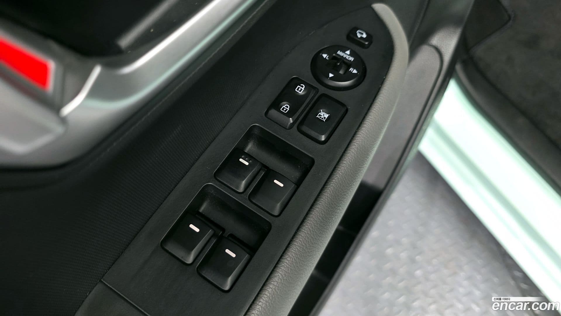 Main__Slider__Photo:RAY Kia 2023.9-26