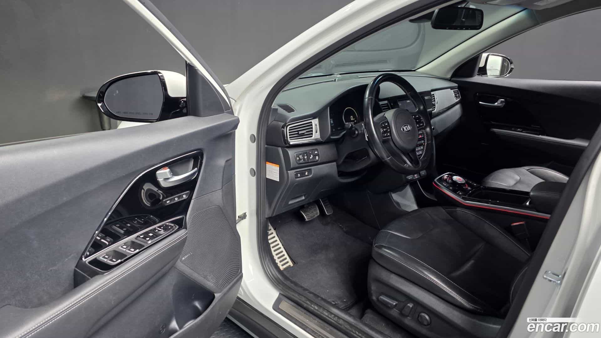 Niro Kia 2021.2-INNER-010