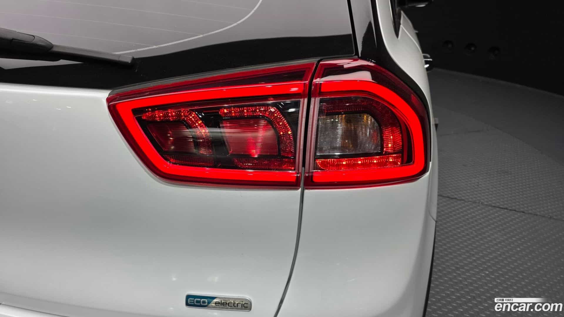 Niro Kia 2021.2-OUTER-033