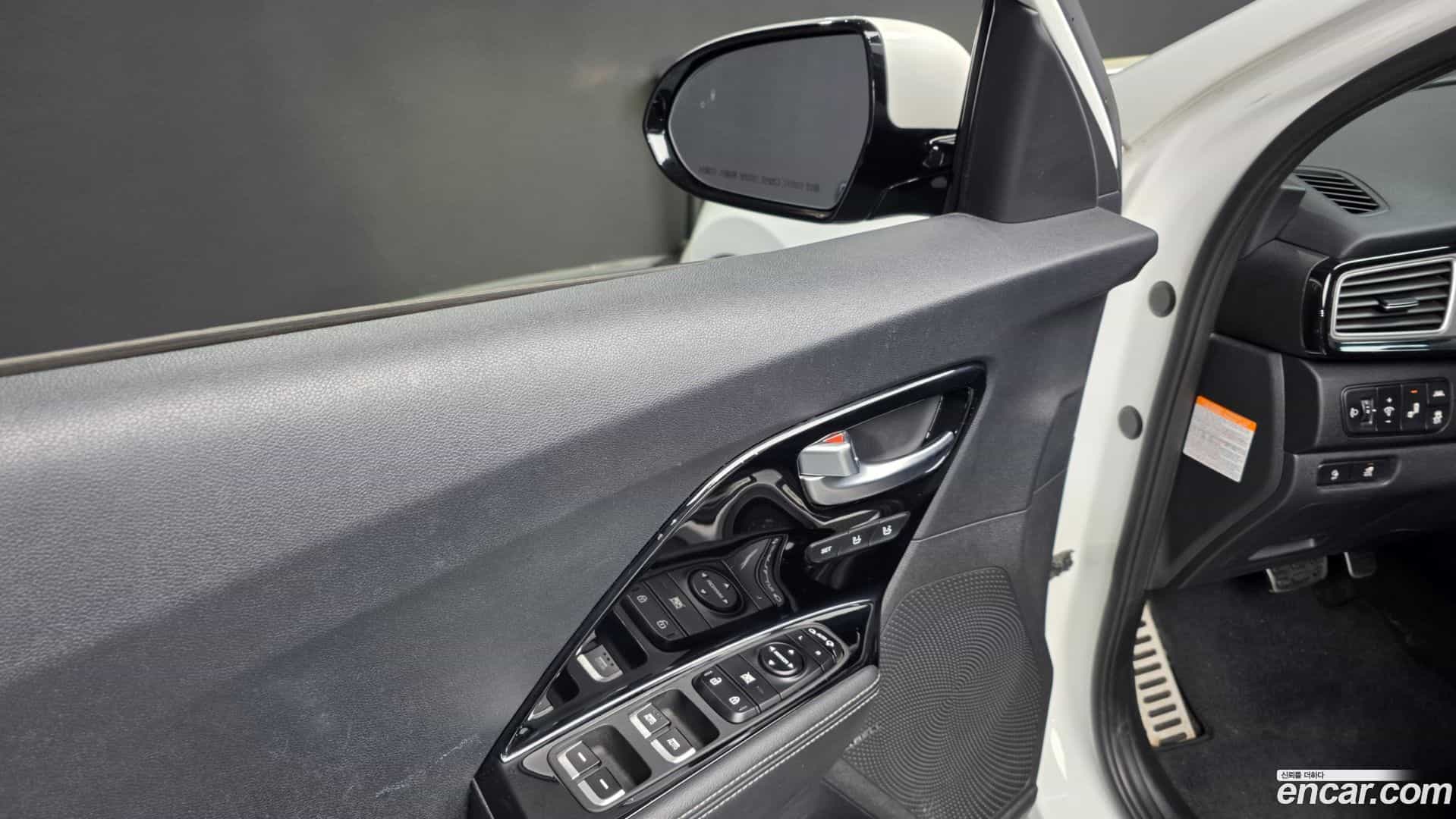 Niro Kia 2021.2-OPTION-040
