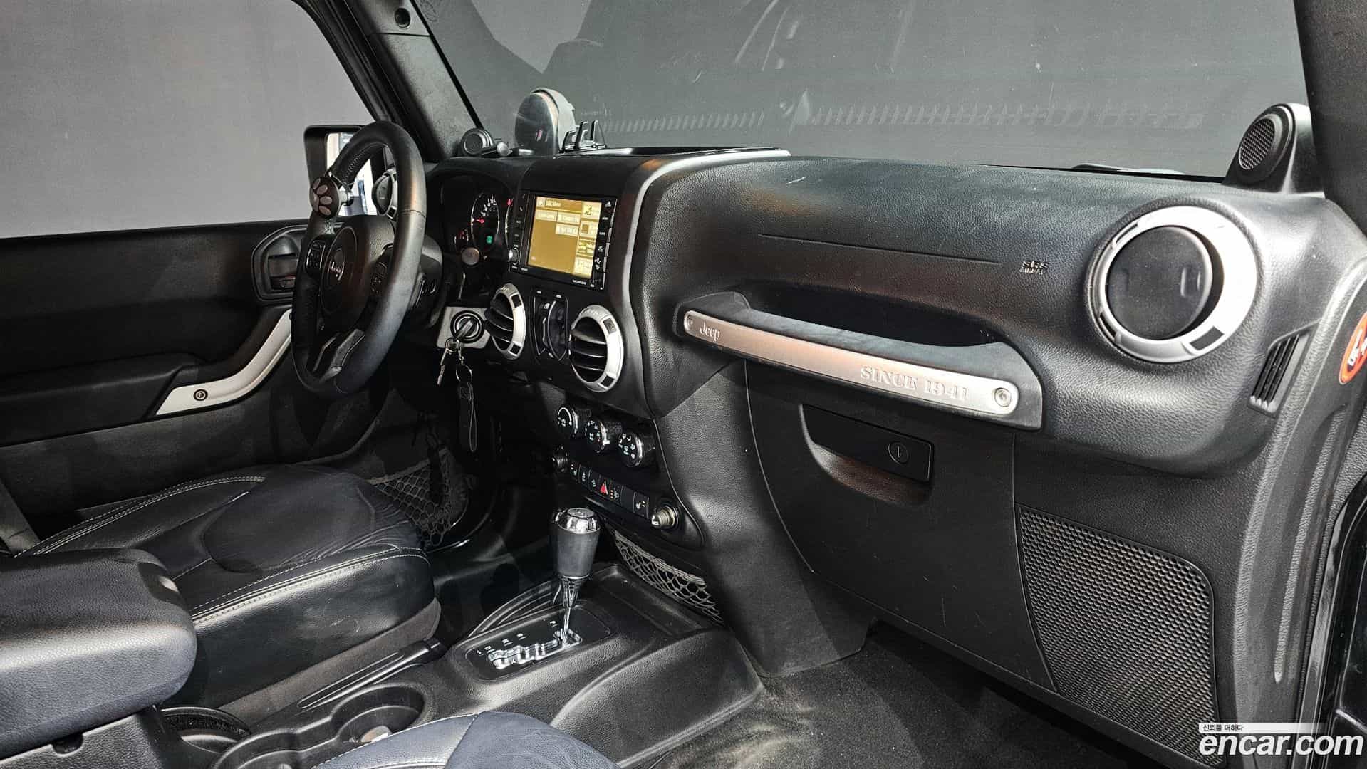 Wrangler Jeep 2013.6-OPTION-042